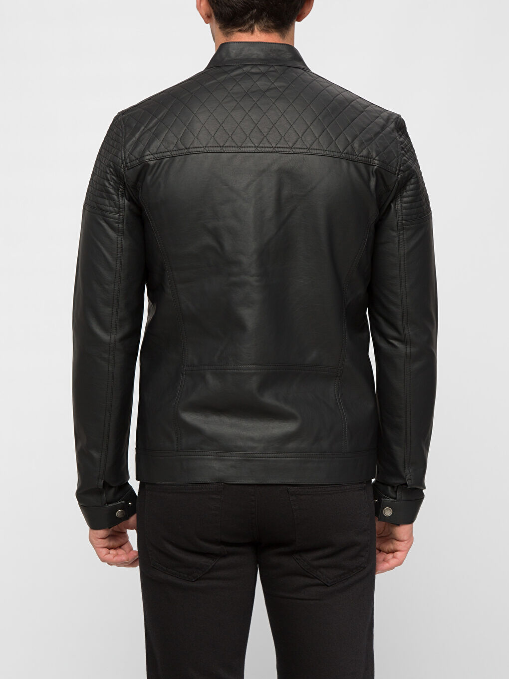 Siyah Deri Görünümlü Mont-2