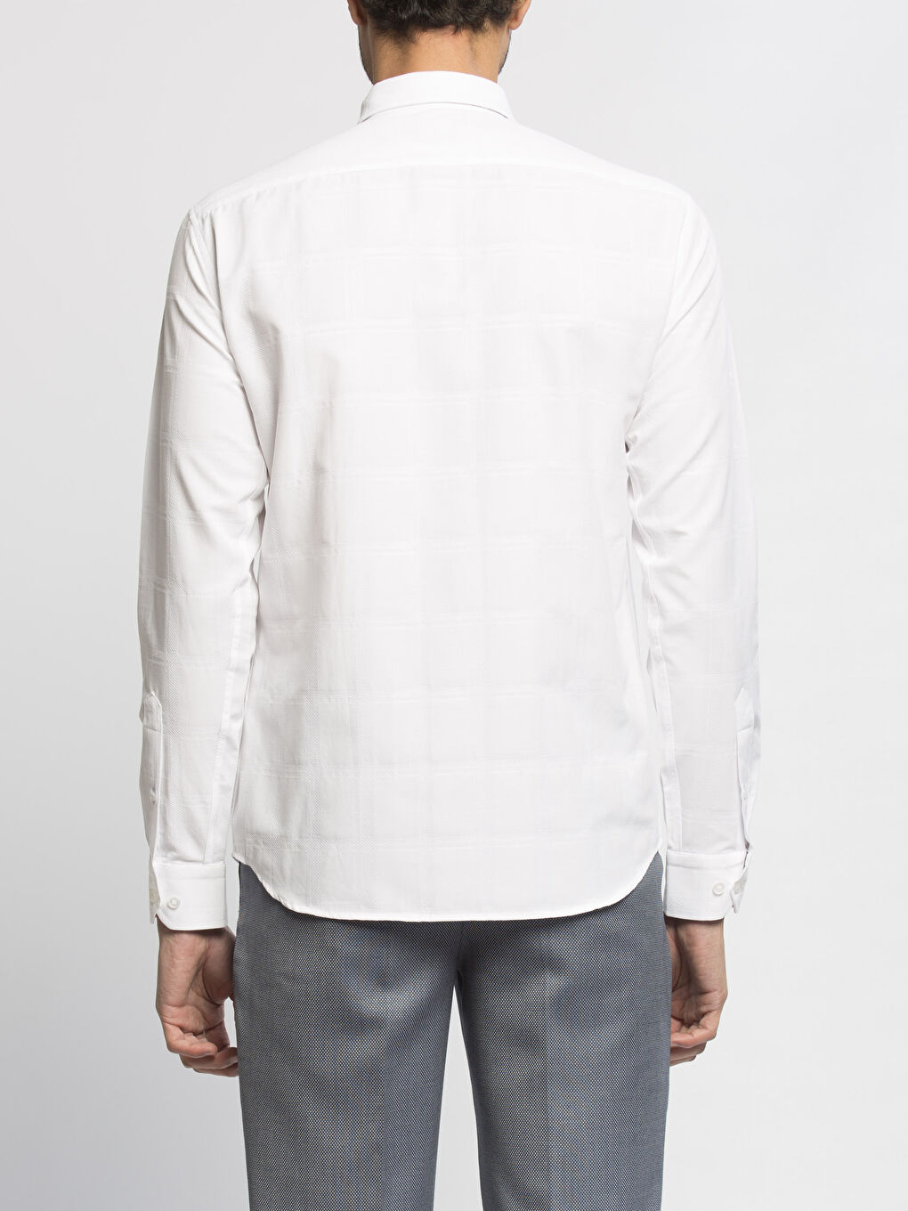 Parlak Beyaz Gömlek-1