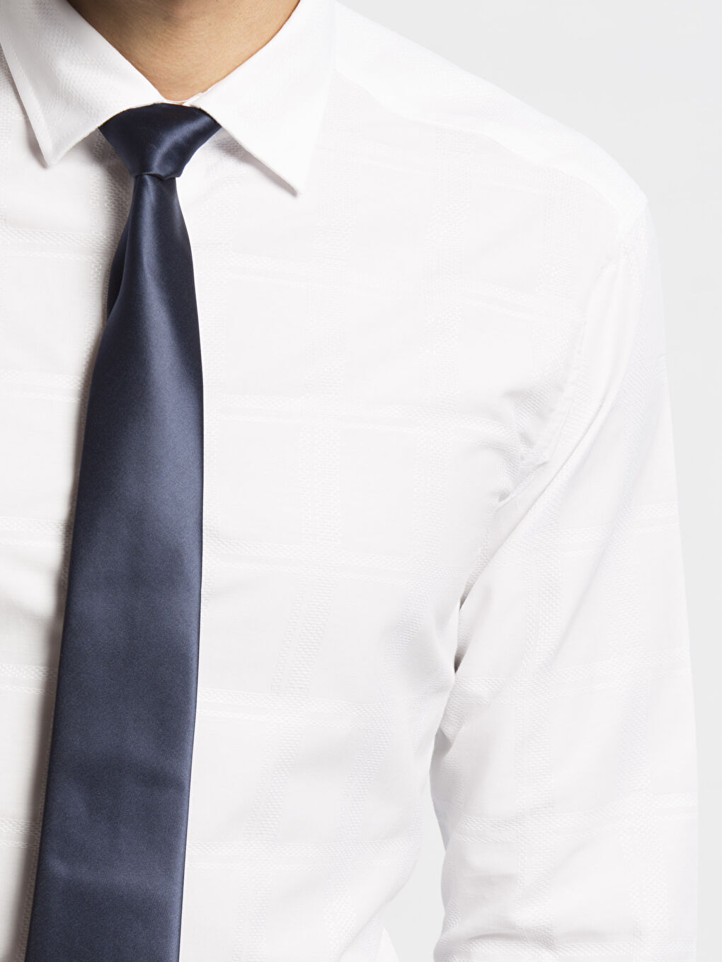 Parlak Beyaz Gömlek-3