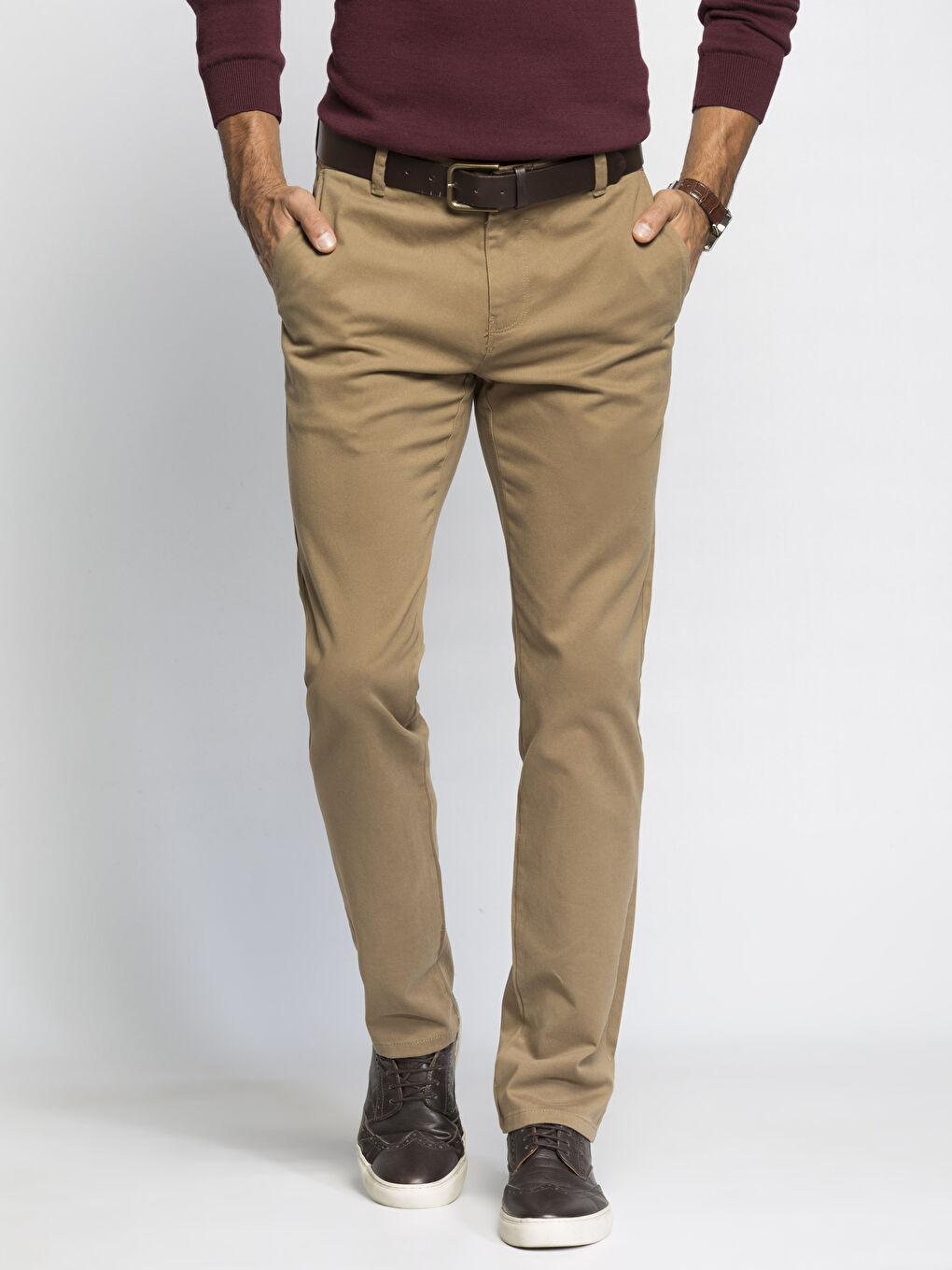 بنطلون تشينو