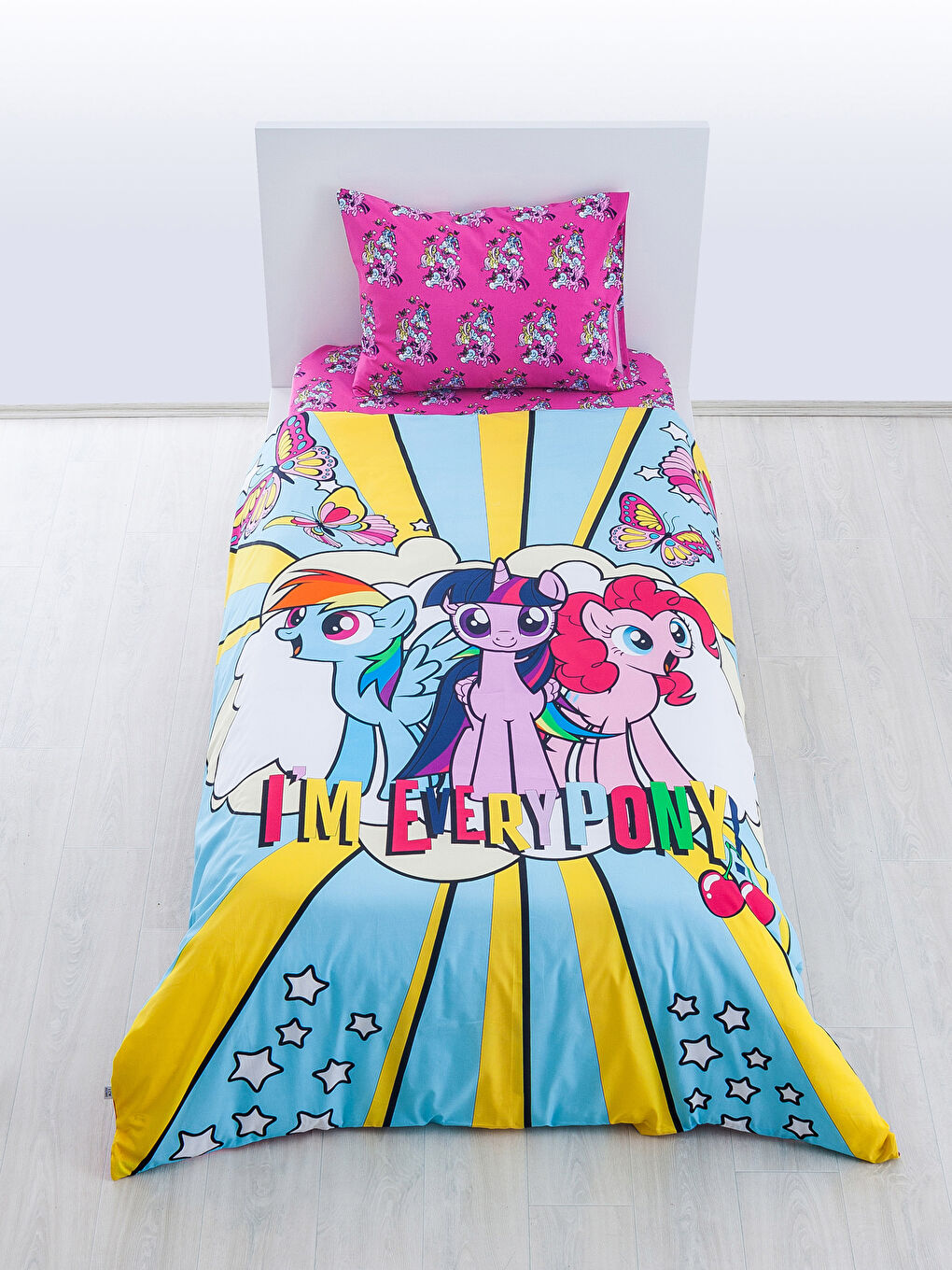 Karışık Baskılı Çocuk Nevresim Takımı-2