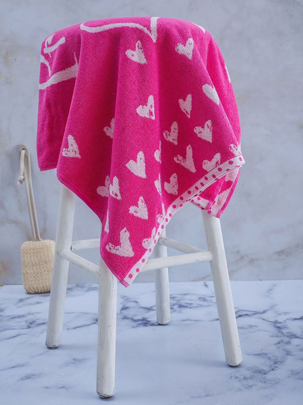 Pembe Baskılı Çocuk Havlusu