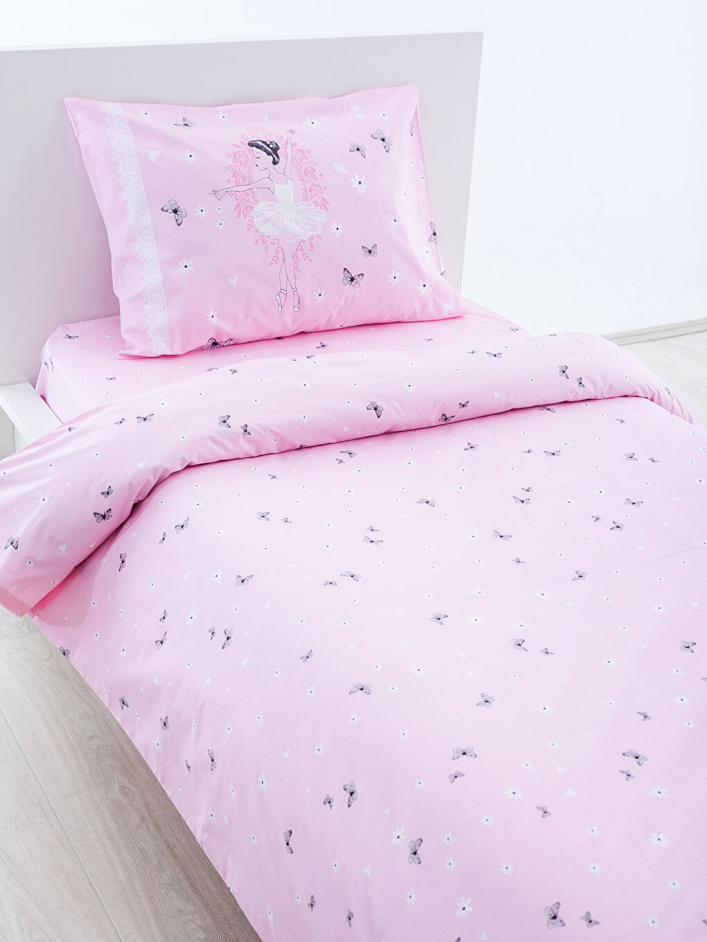 مجموعة كاملة من أغطية اللحاف للأطفال-1