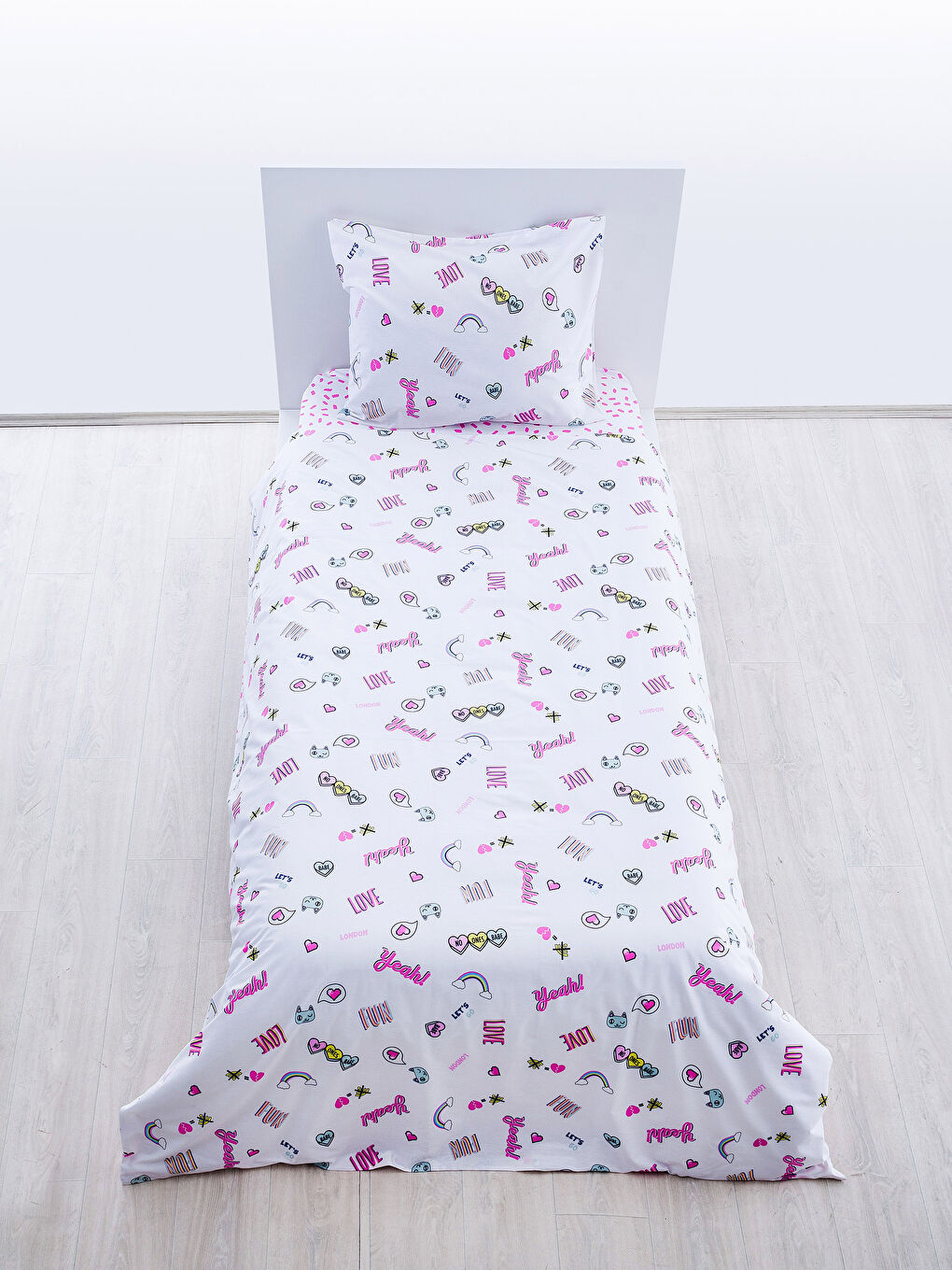 مجموعة كاملة من أغطية اللحاف للأطفال-2