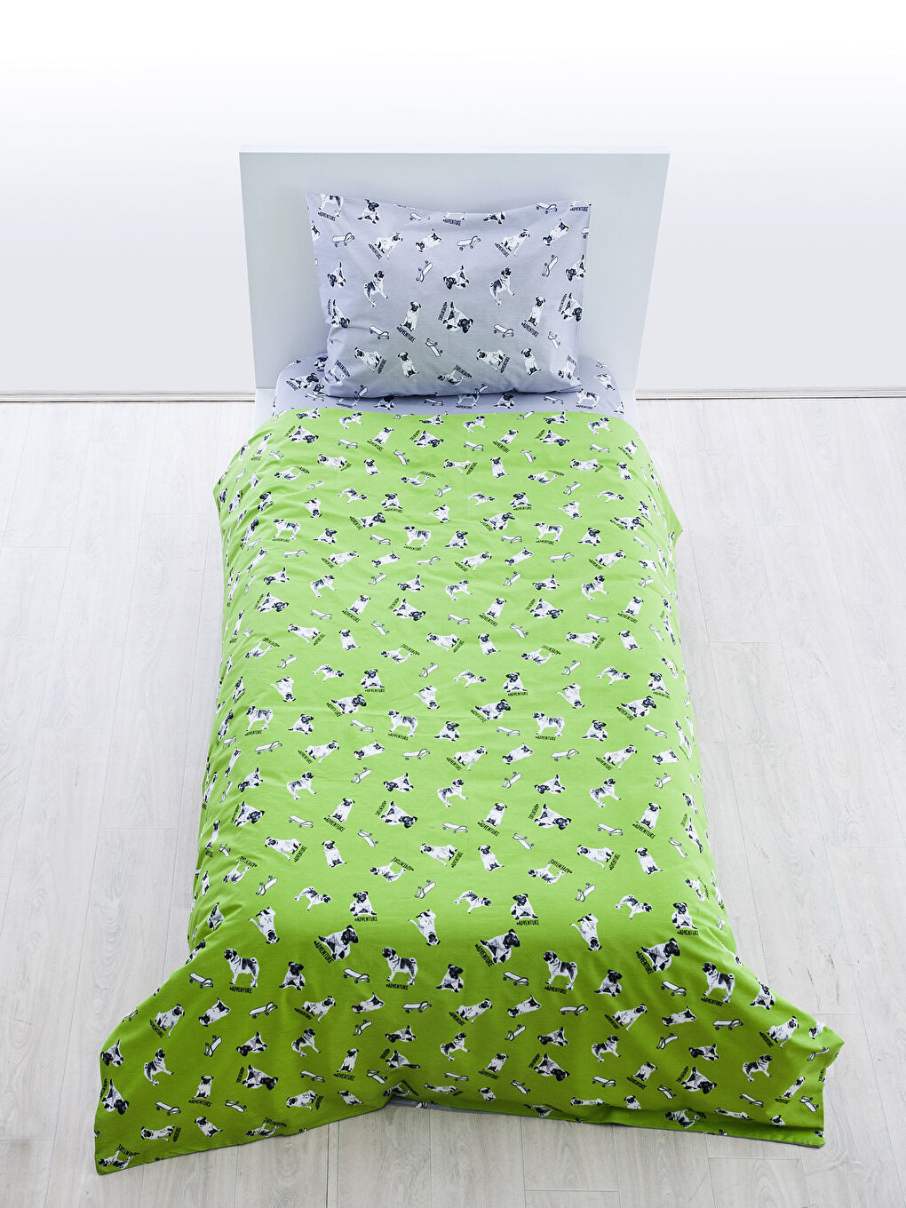 مجموعة كاملة من أغطية اللحاف للأطفال-3