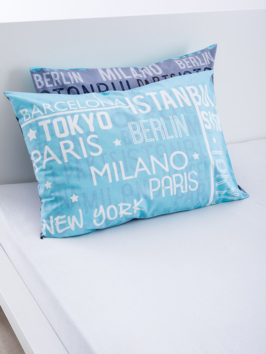 غطاء وسادة للأطفال أزرق فاتح-1