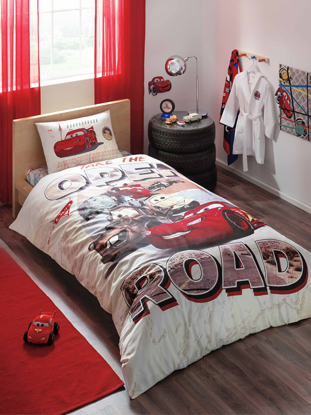 Karışık Baskılı Çocuk Nevresim Takımı