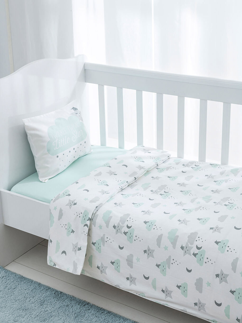 مجموعة كاملة من أغطية لحاف الأطفال