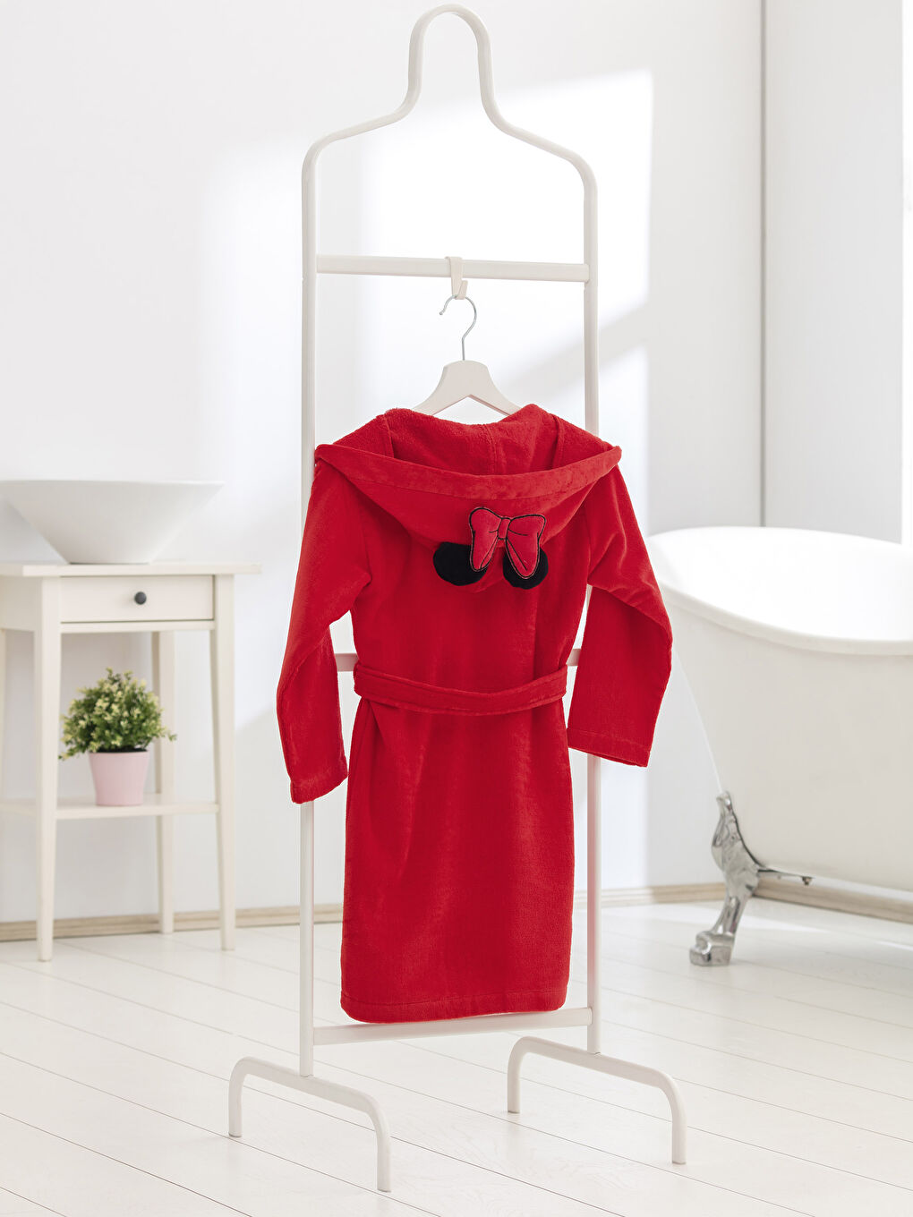 LCW HOME Girl RED Kids' Bathrobe -8SB555Z4-681