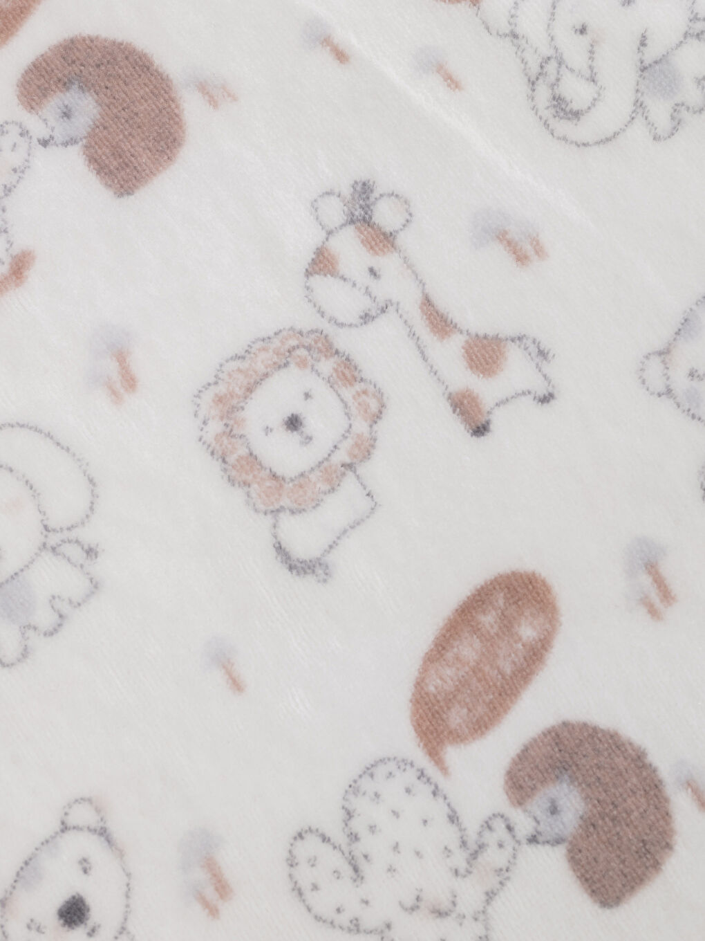 Karışık Baskılı Bebek Havlusu-3