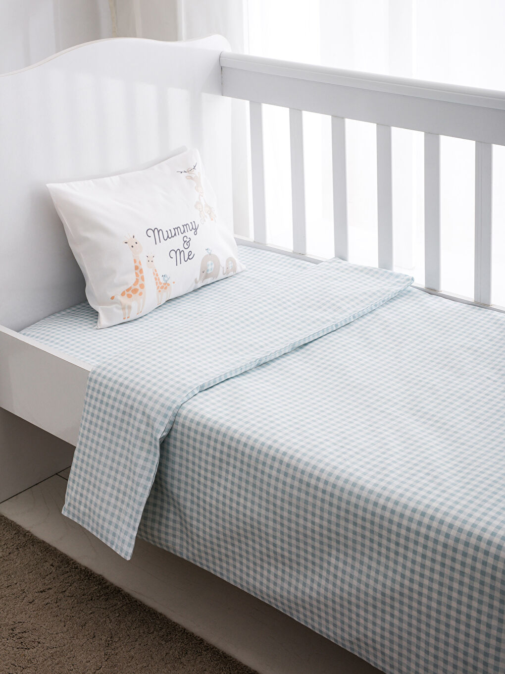 Karışık Baskılı Bebek Nevresim Takımı-1