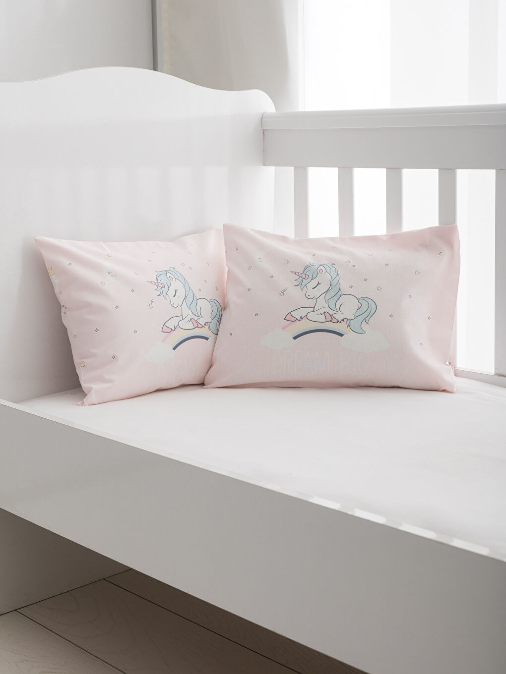 غطاء وسادة الطفل