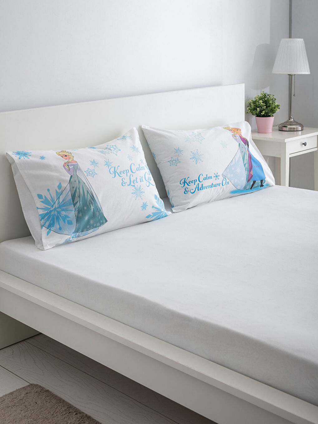 Mavi Baskılı Çocuk Yastık Kılıfı