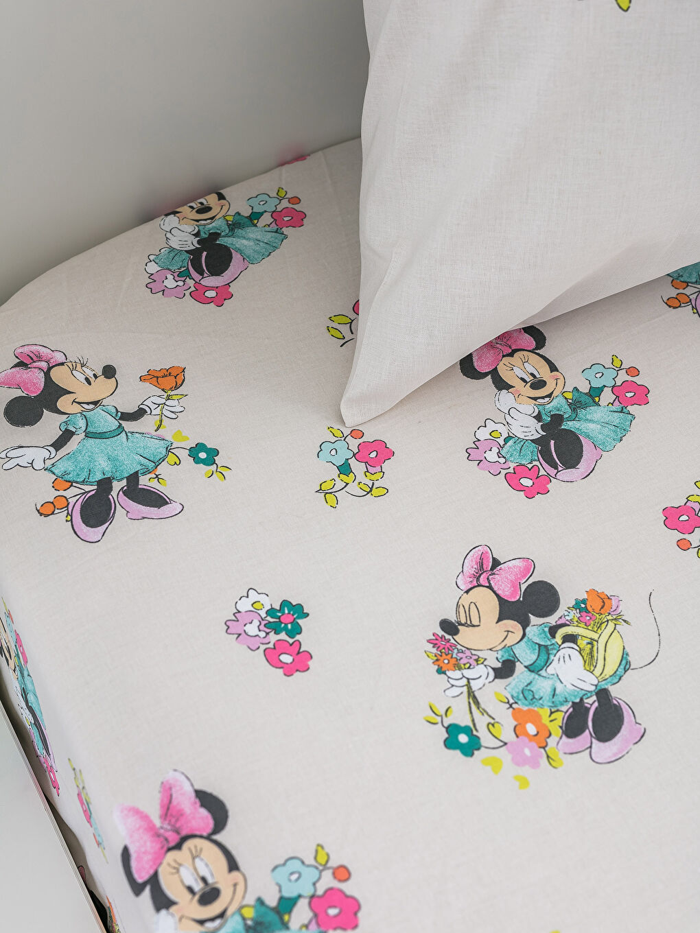 Karışık Baskılı Çocuk Nevresim Takımı-3