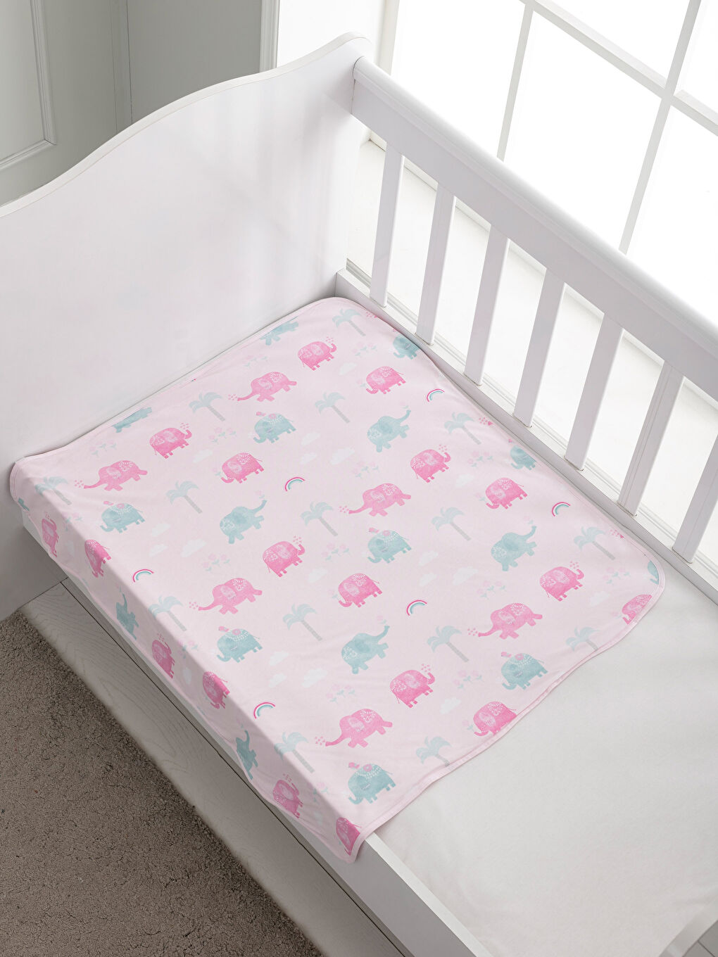 Pembe Baskılı Bebek Battaniyesi-1