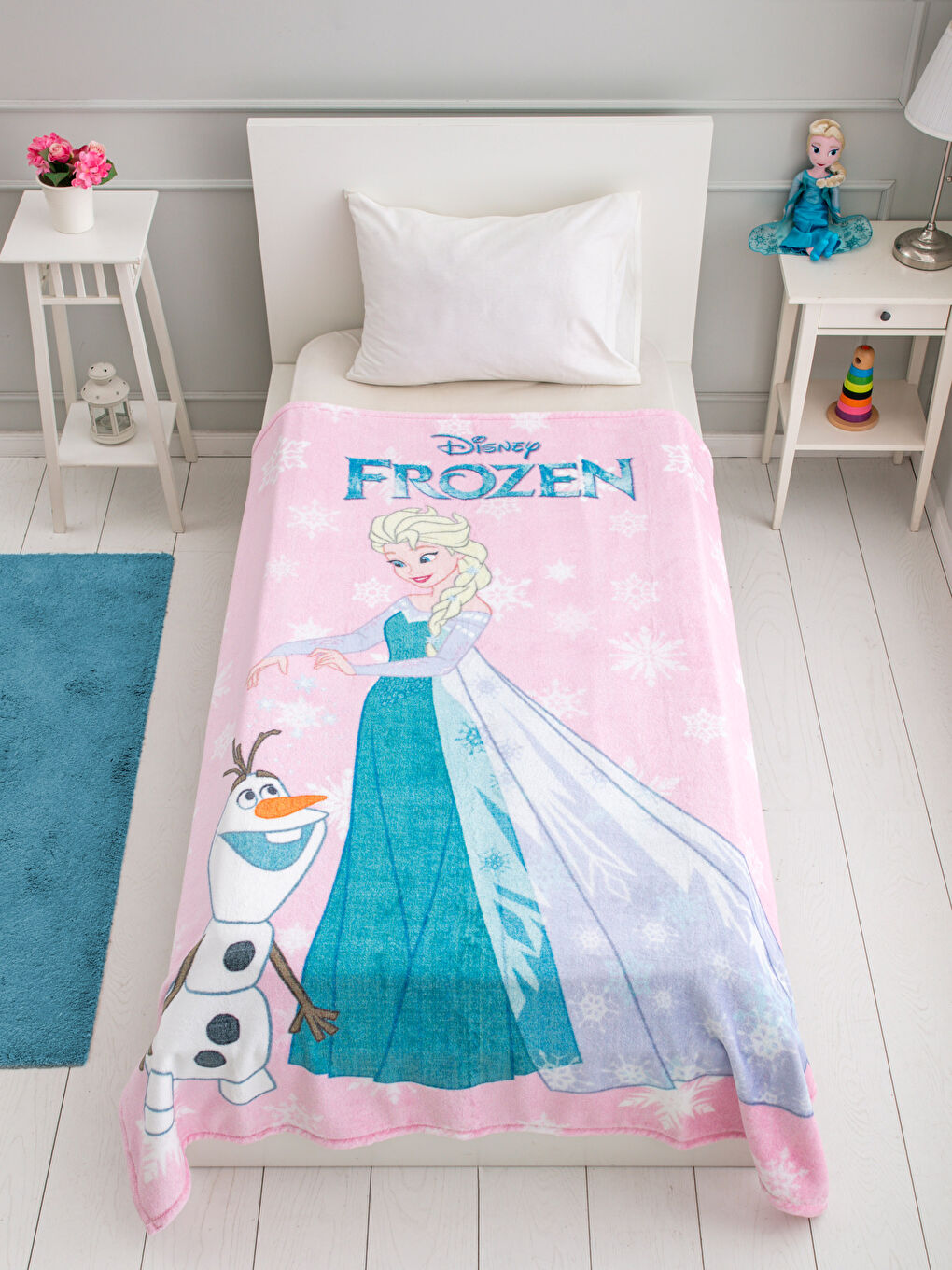 BLUE Kids' Blanket-1