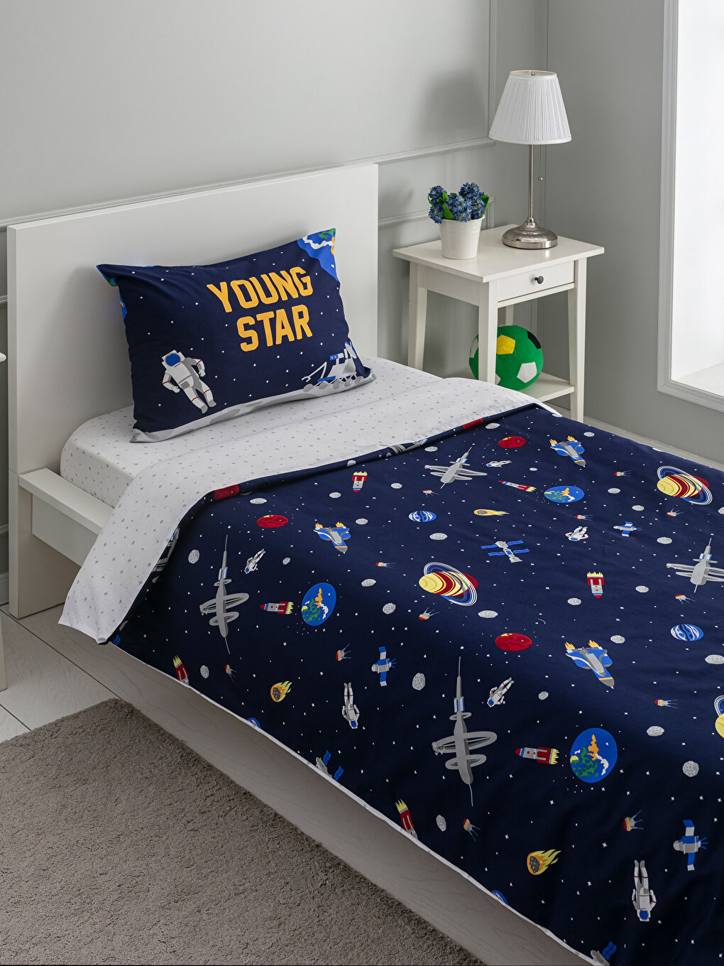 مجموعة كاملة من أغطية اللحاف للأطفال