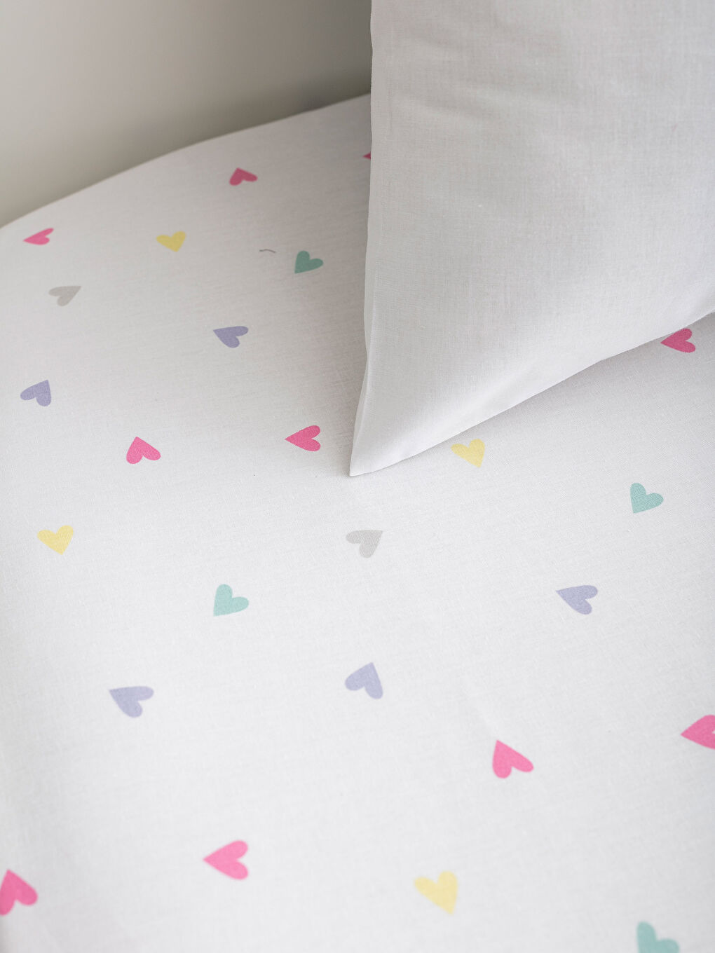 Karışık Baskılı Çocuk Nevresim Takımı-2