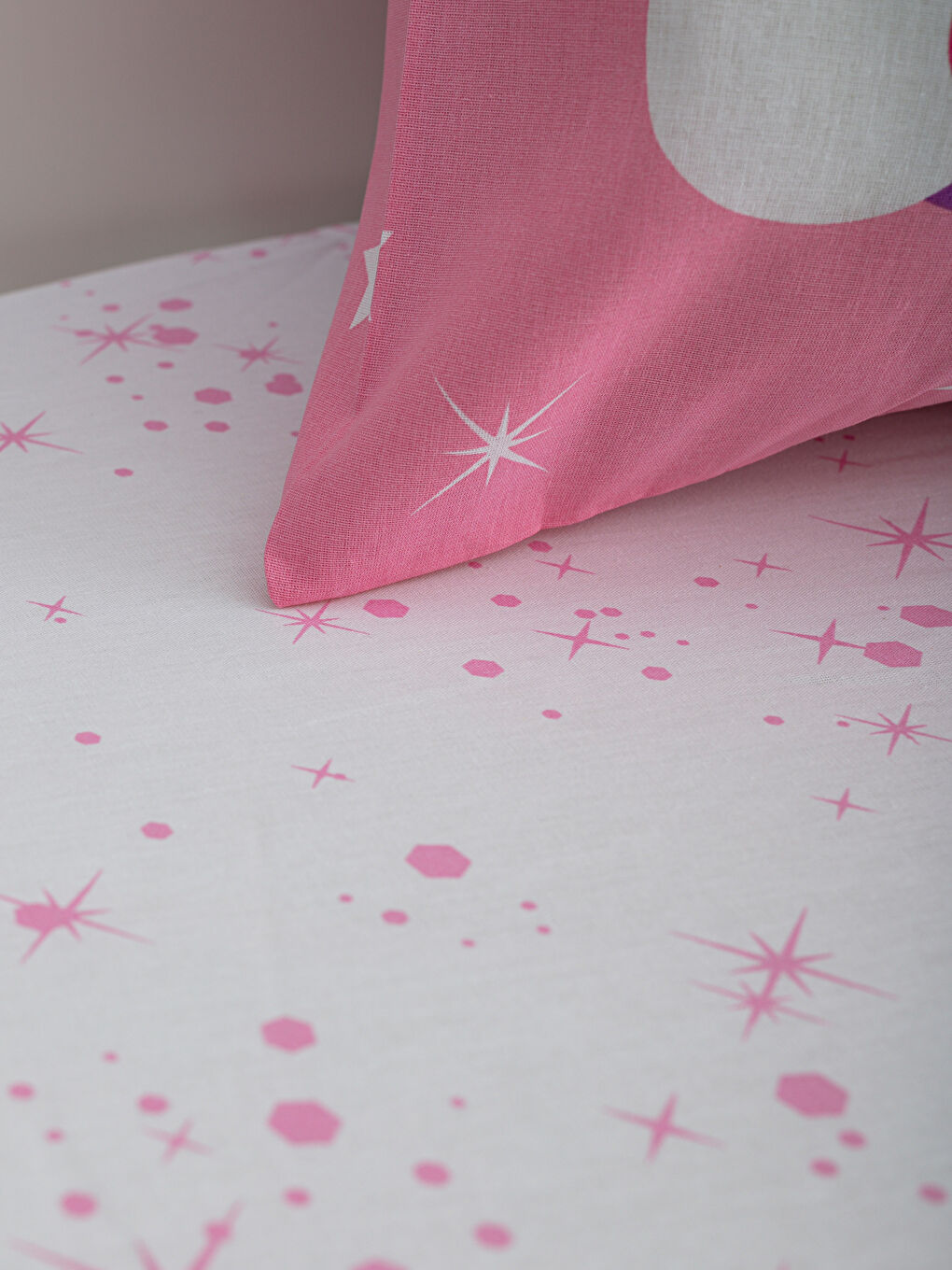 Karışık Baskılı Çocuk Nevresim Takımı-3