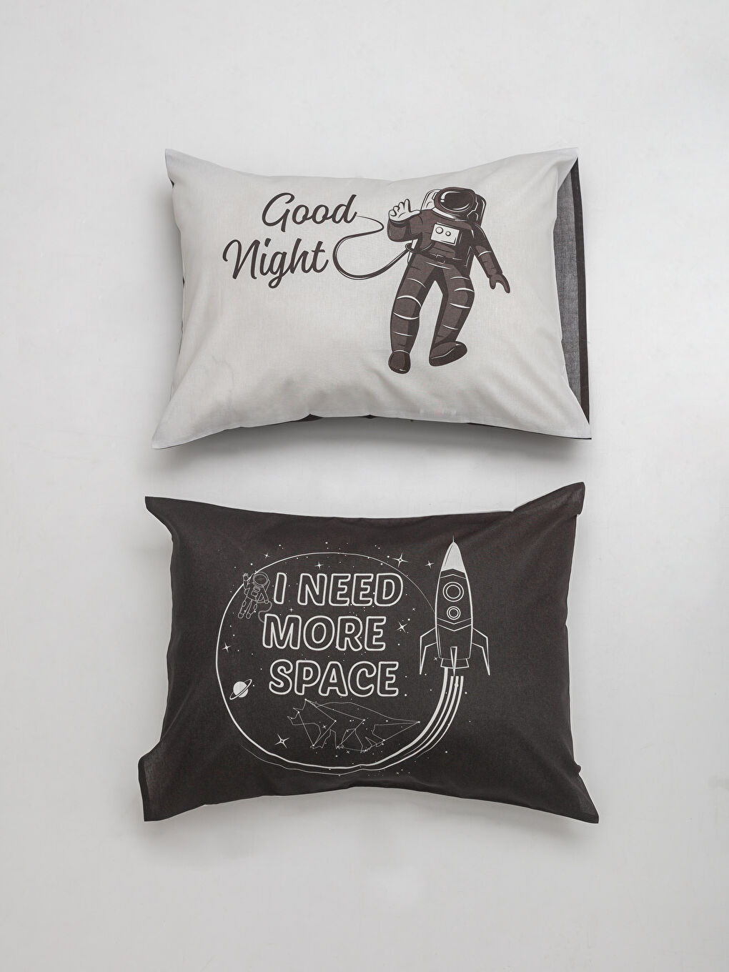 Taie d'oreiller pour enfant NOIR-2