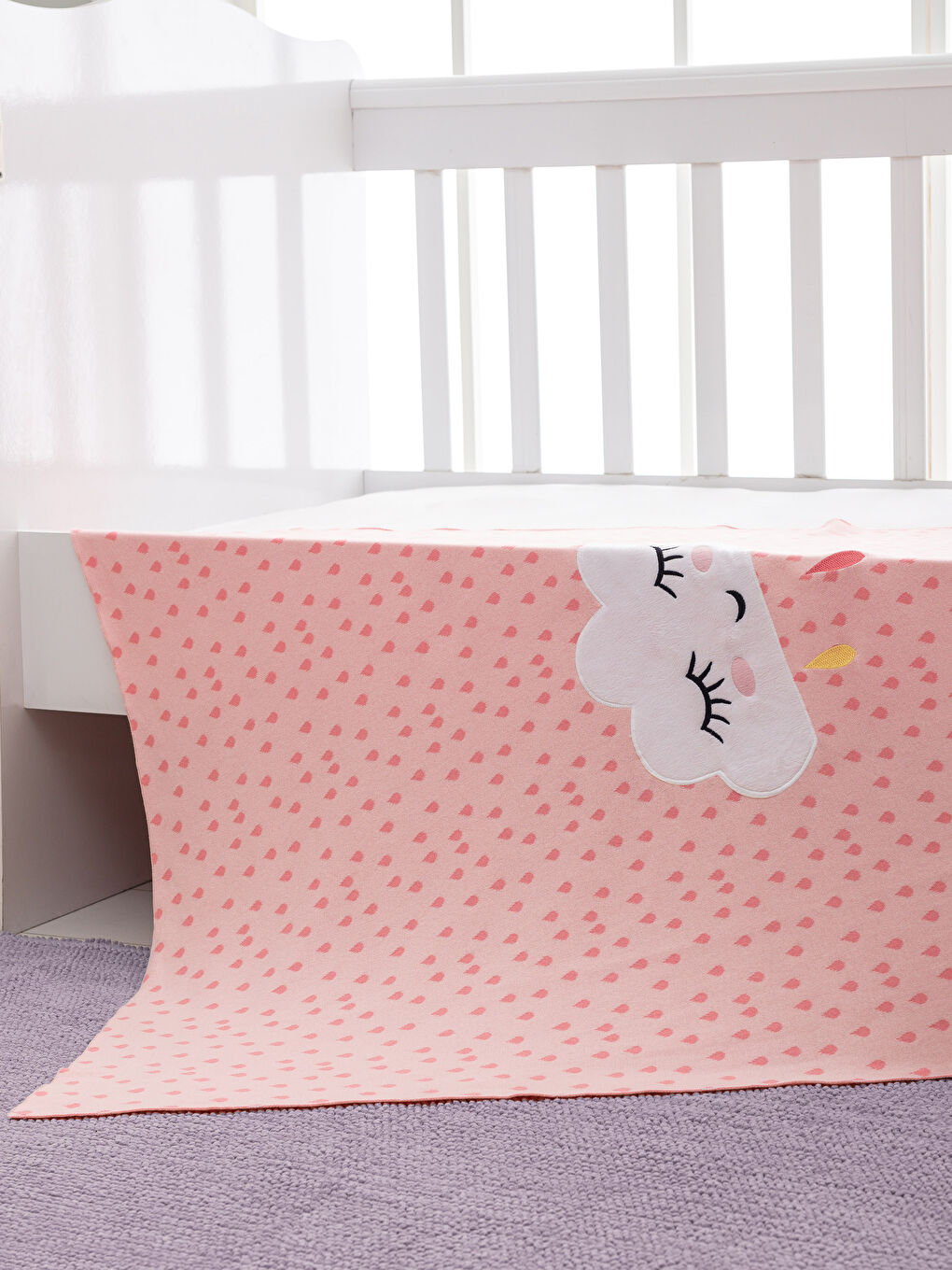 Pembe Baskılı Bebek Battaniyesi