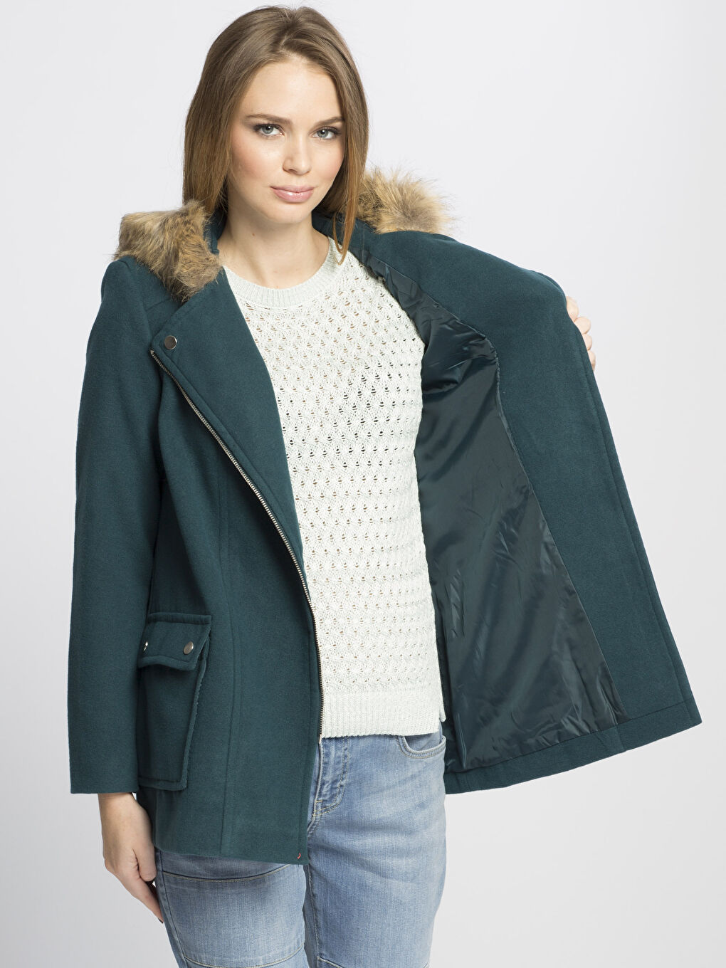 Yeşil Kapüşonlu Uzun Kollu Kadın Kaban-1