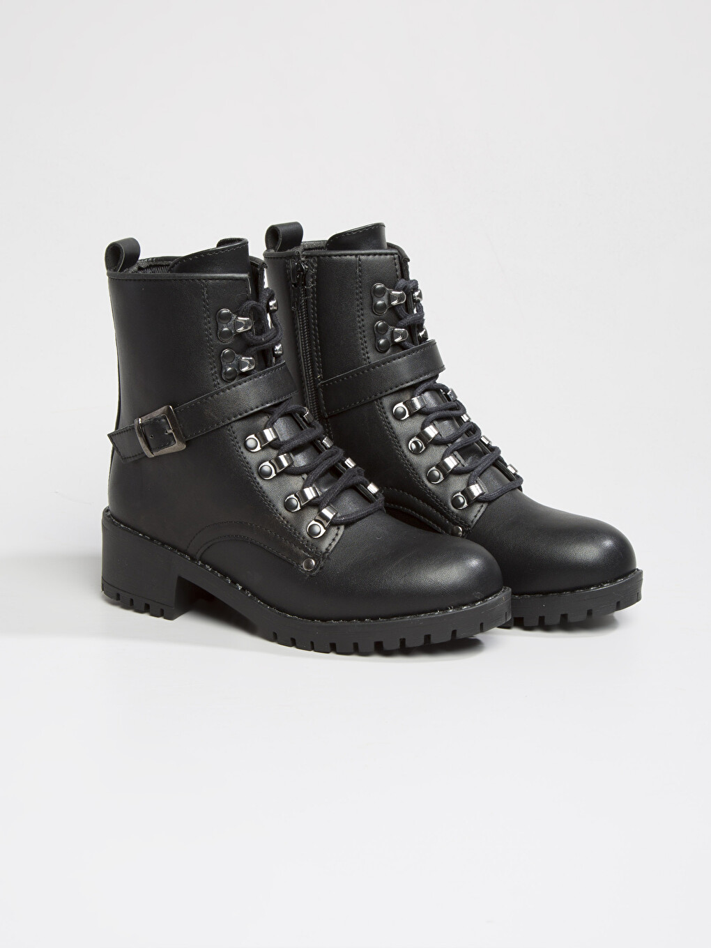 Woman BLACK Boots