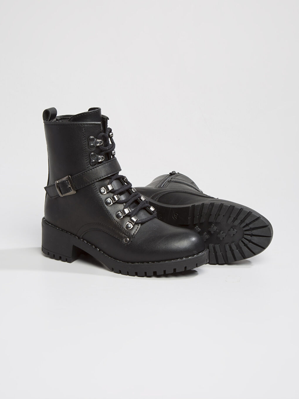 Woman BLACK Boots-1