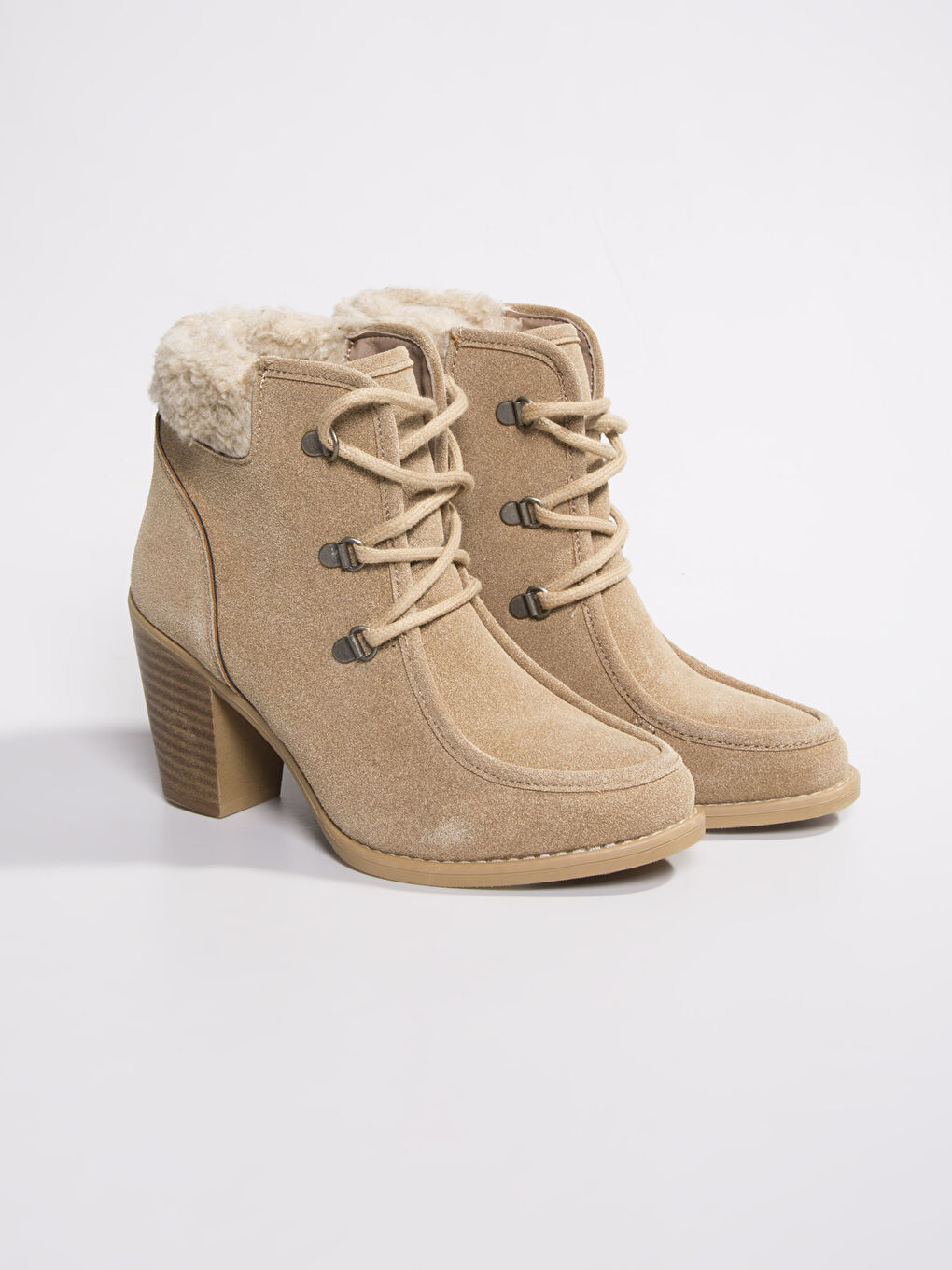 Woman ECRU Boots
