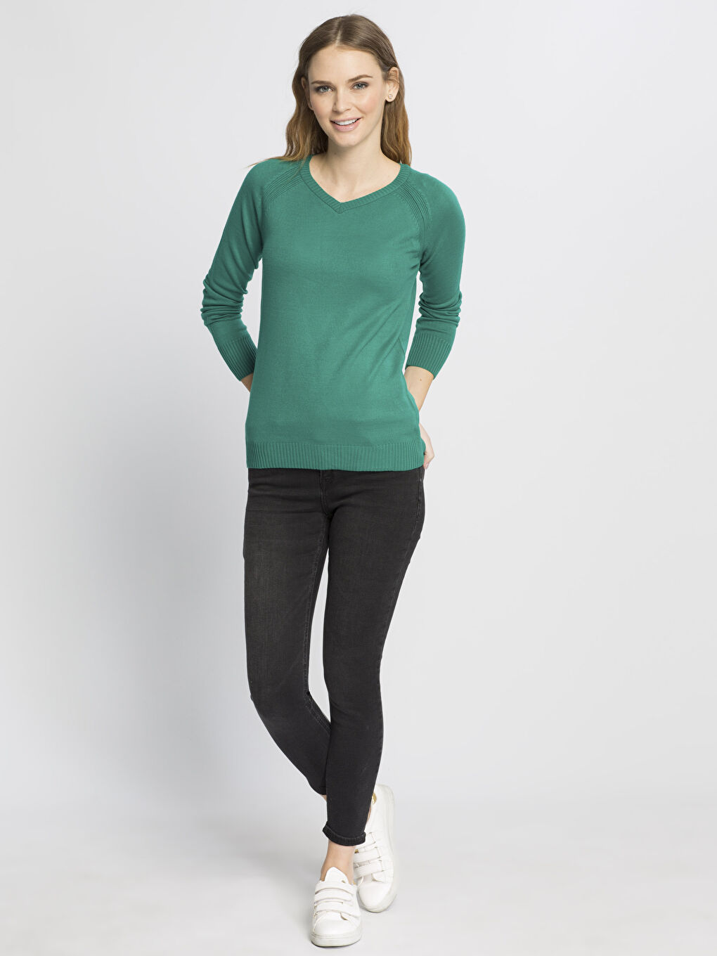 Женщины Зелёный Свитер-2