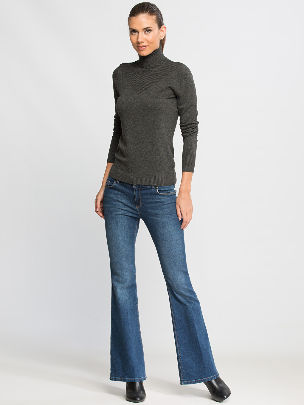 Woman Grey Sweater-2