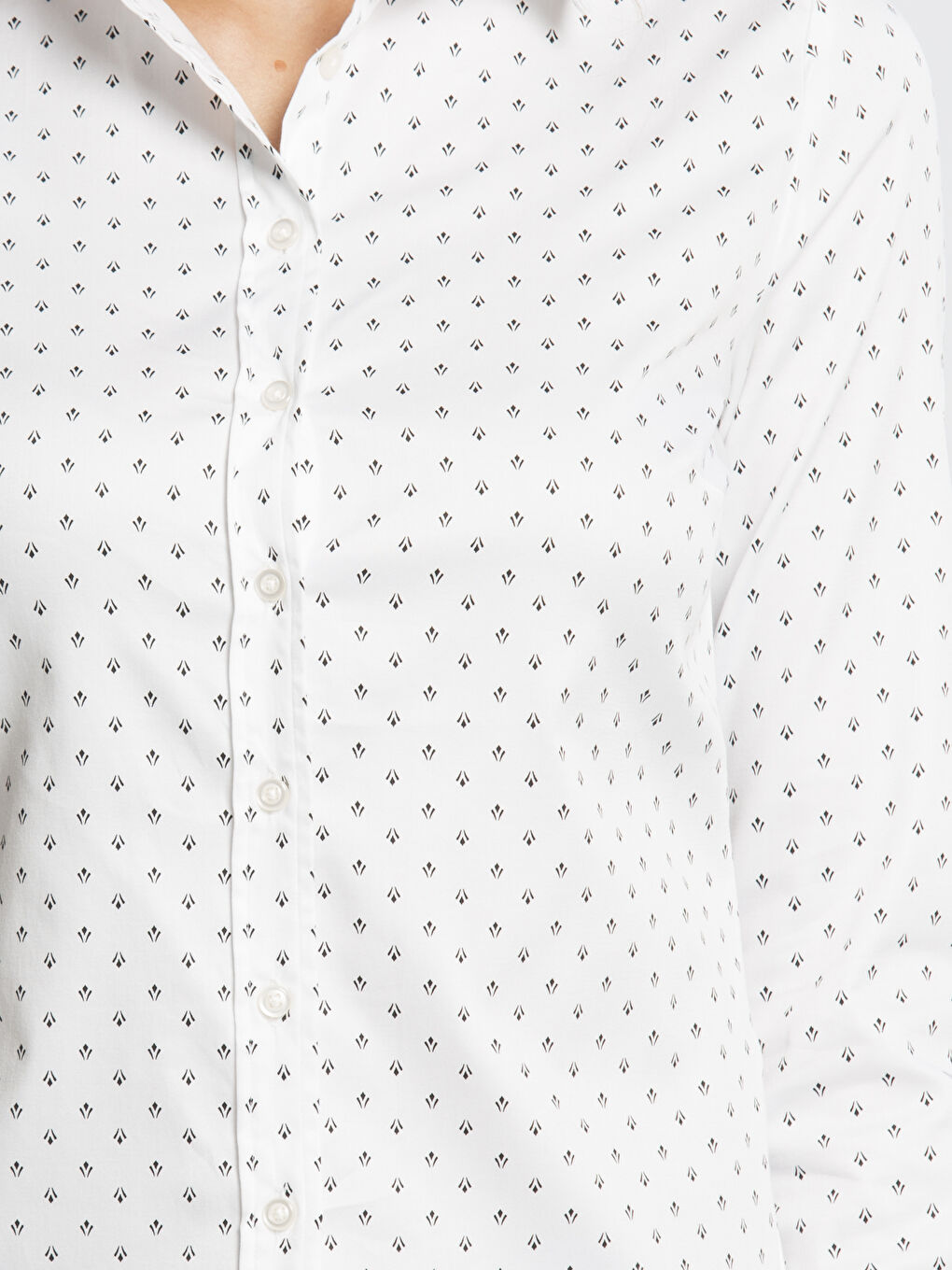 Siyah Baskılı Gömlek-3