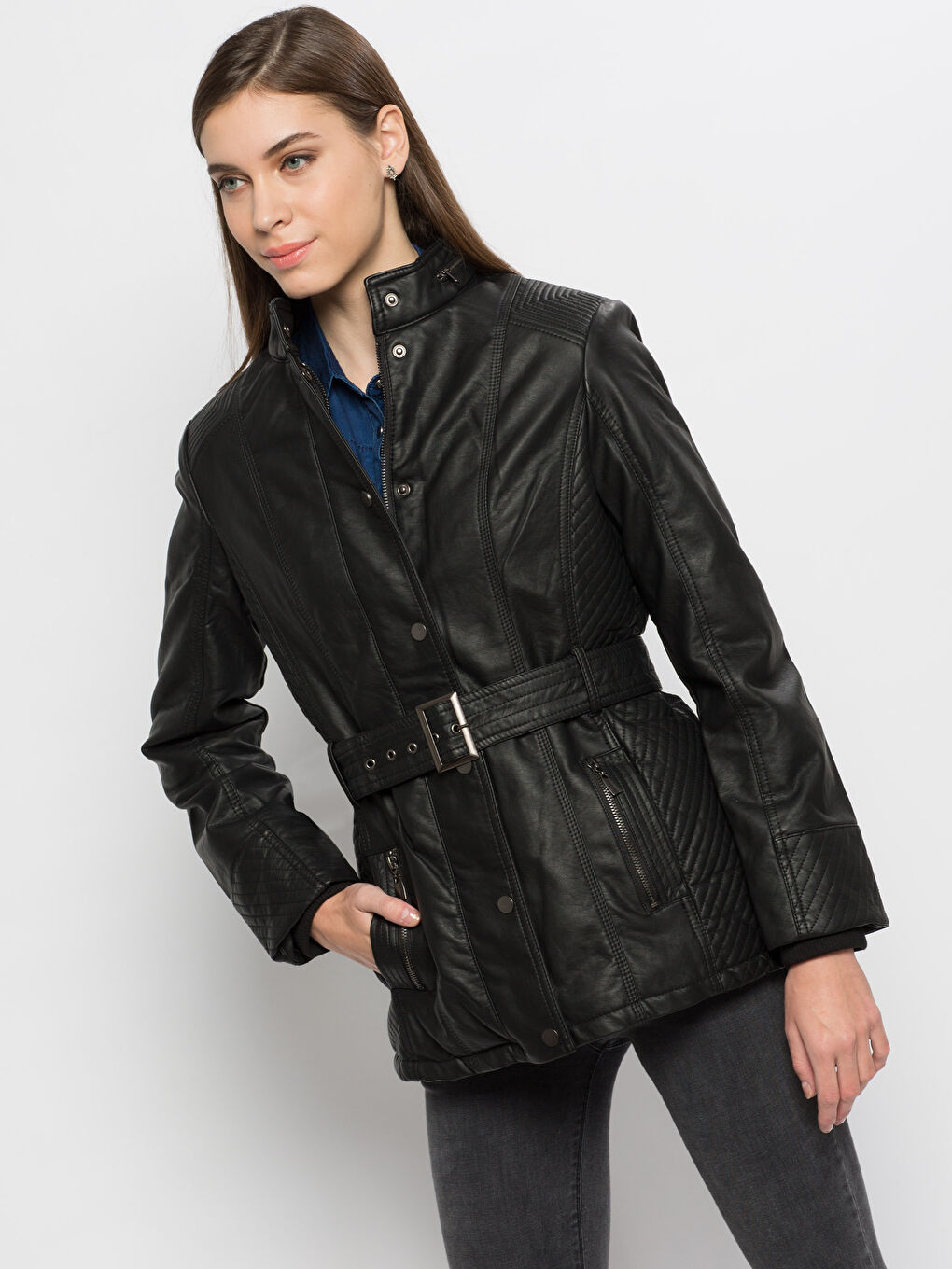 Yeni Siyah Deri Görünümlü Mont