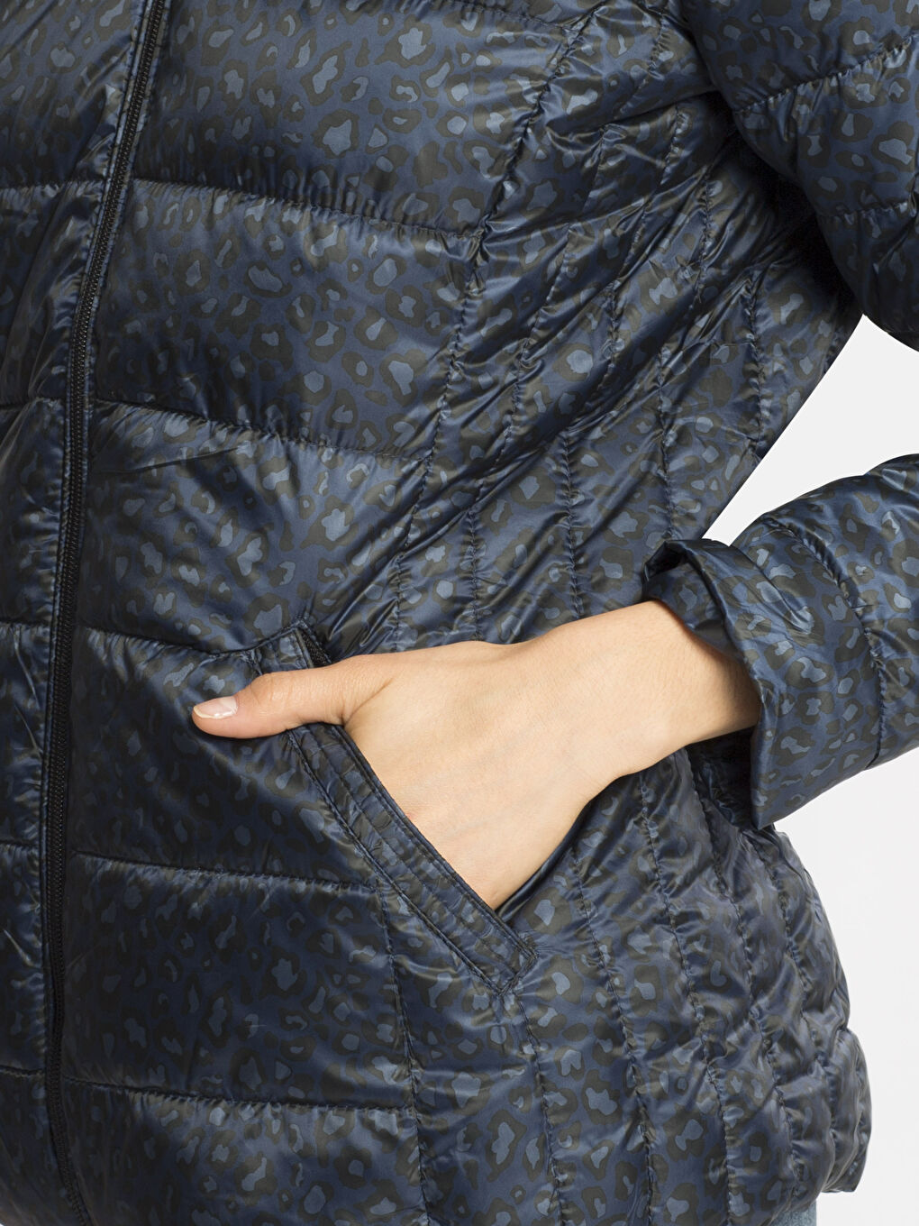 Lacivert Baskılı Şişme Mont-3