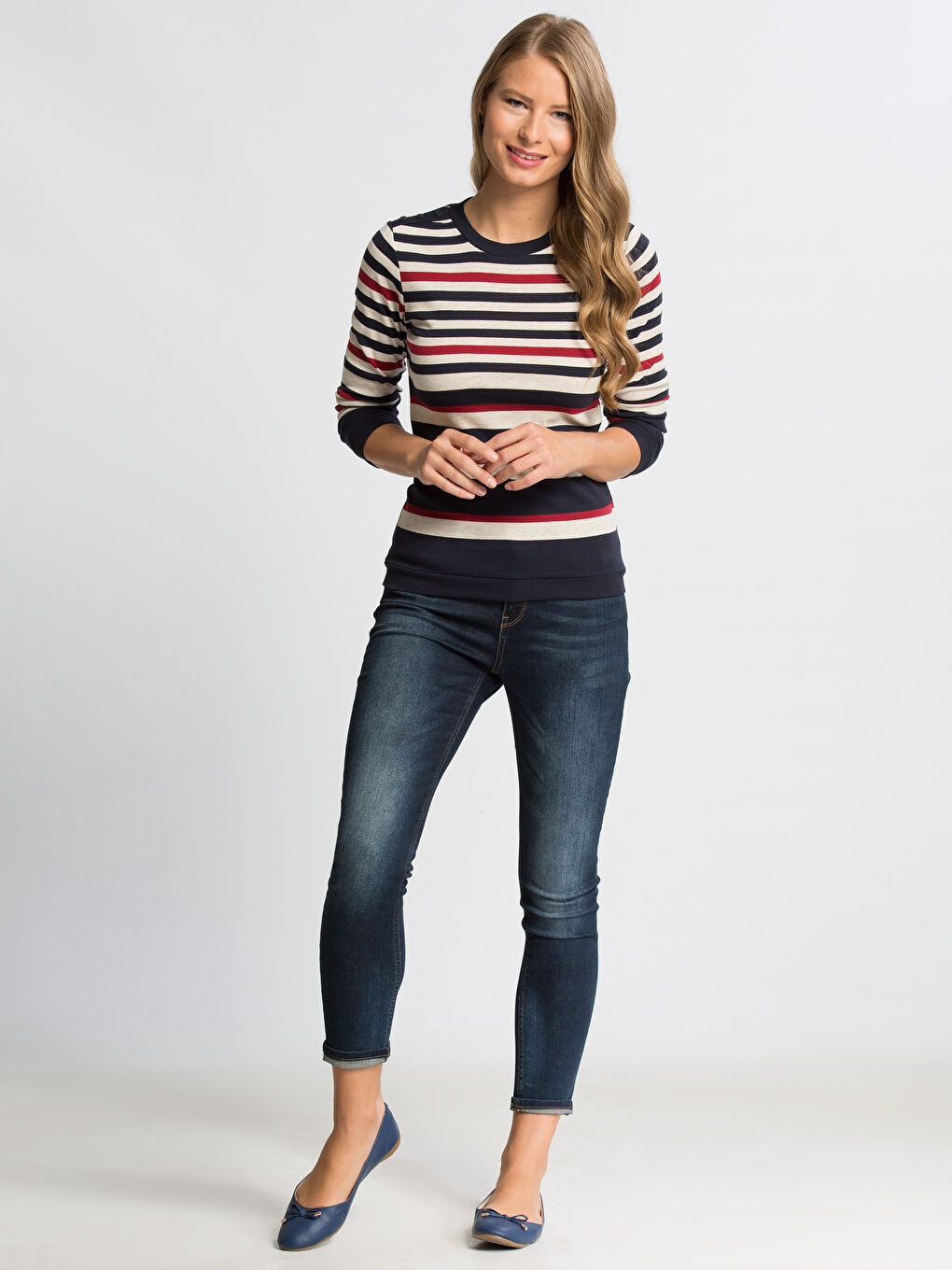 Beyaz-Açık Gri-Koyu Mavi Tişört-2