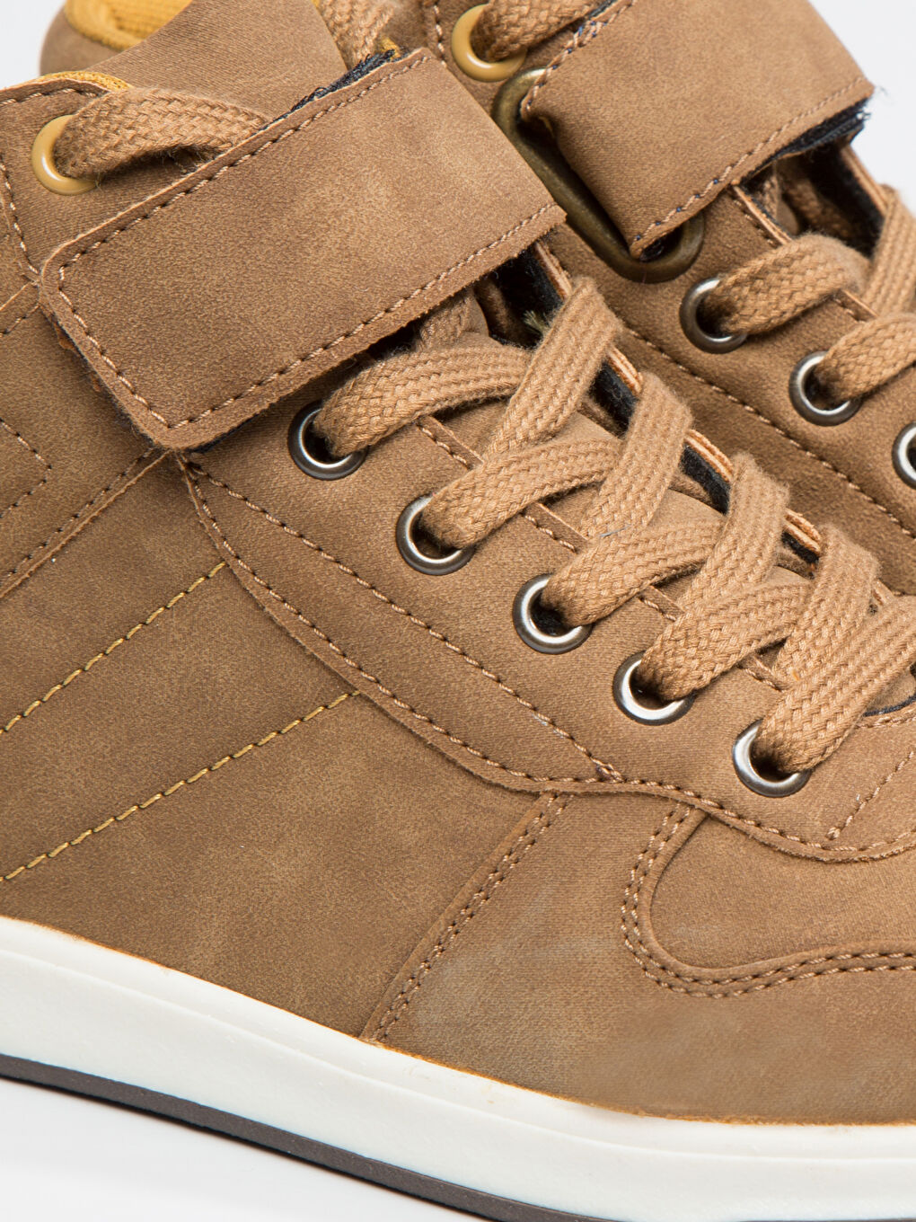 Kahverengi Pembe Bot-3