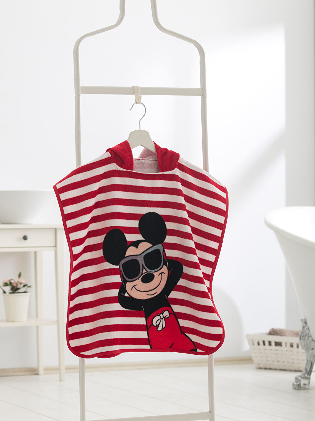 LCW baby Μπουρνούζι Πόντσο με Άδεια Χρήσης Mickey Mouse για Μωρά -9S9771Z1-E48