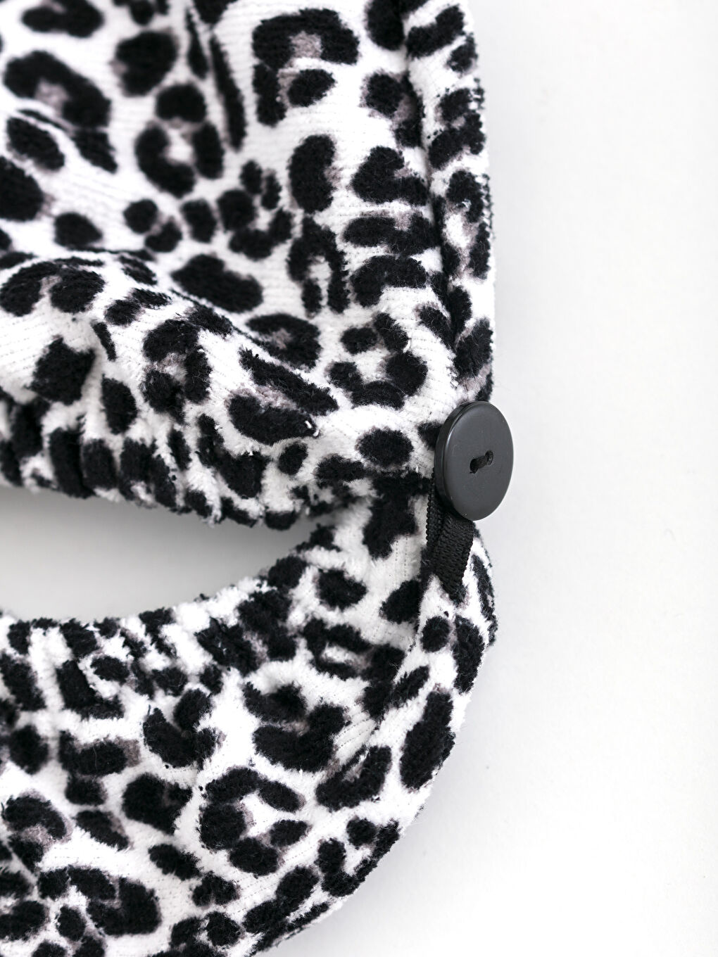 قبعة السباحة-1