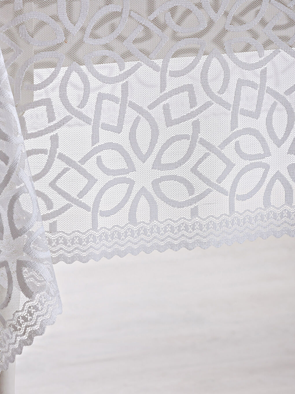 Ekru Masa Örtüsü-1