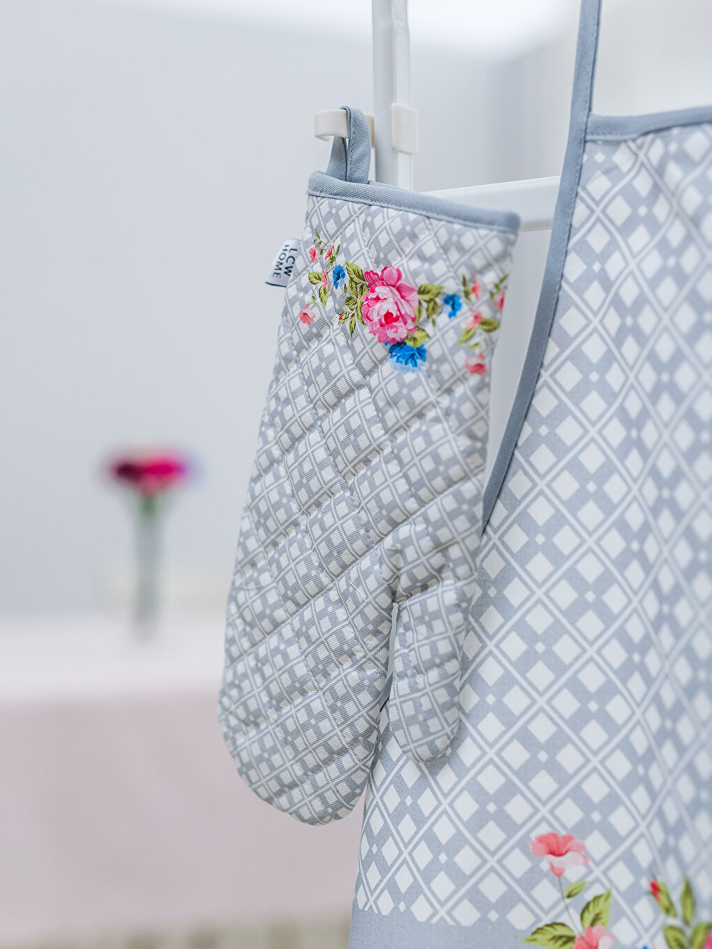 Gri Baskılı Bebek Havlusu