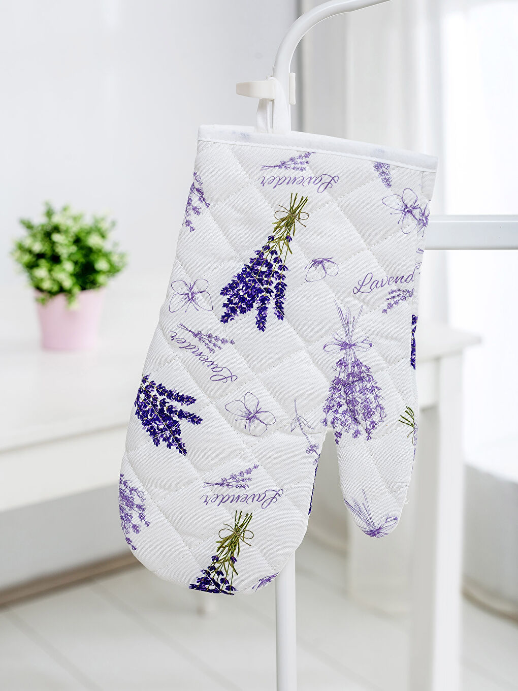 Lila Baskılı Bebek Havlusu