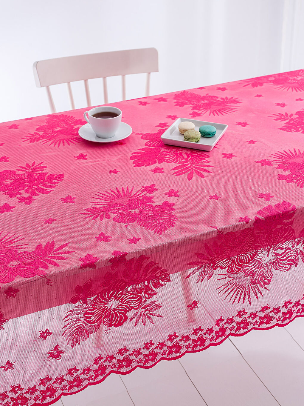 مفرش المائدة