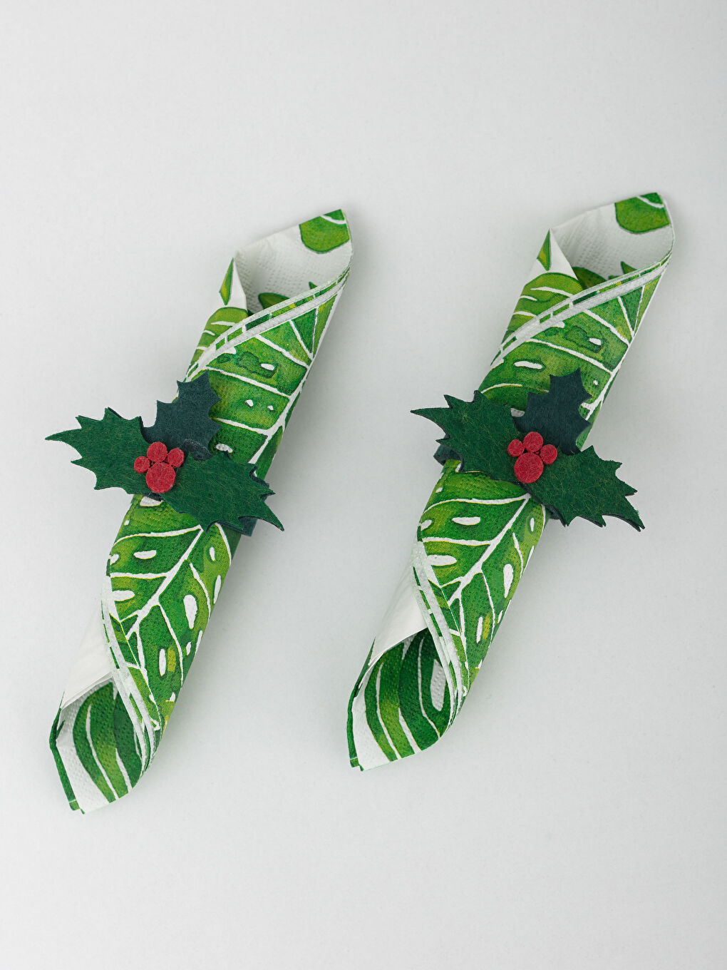 حامل المناديل-1