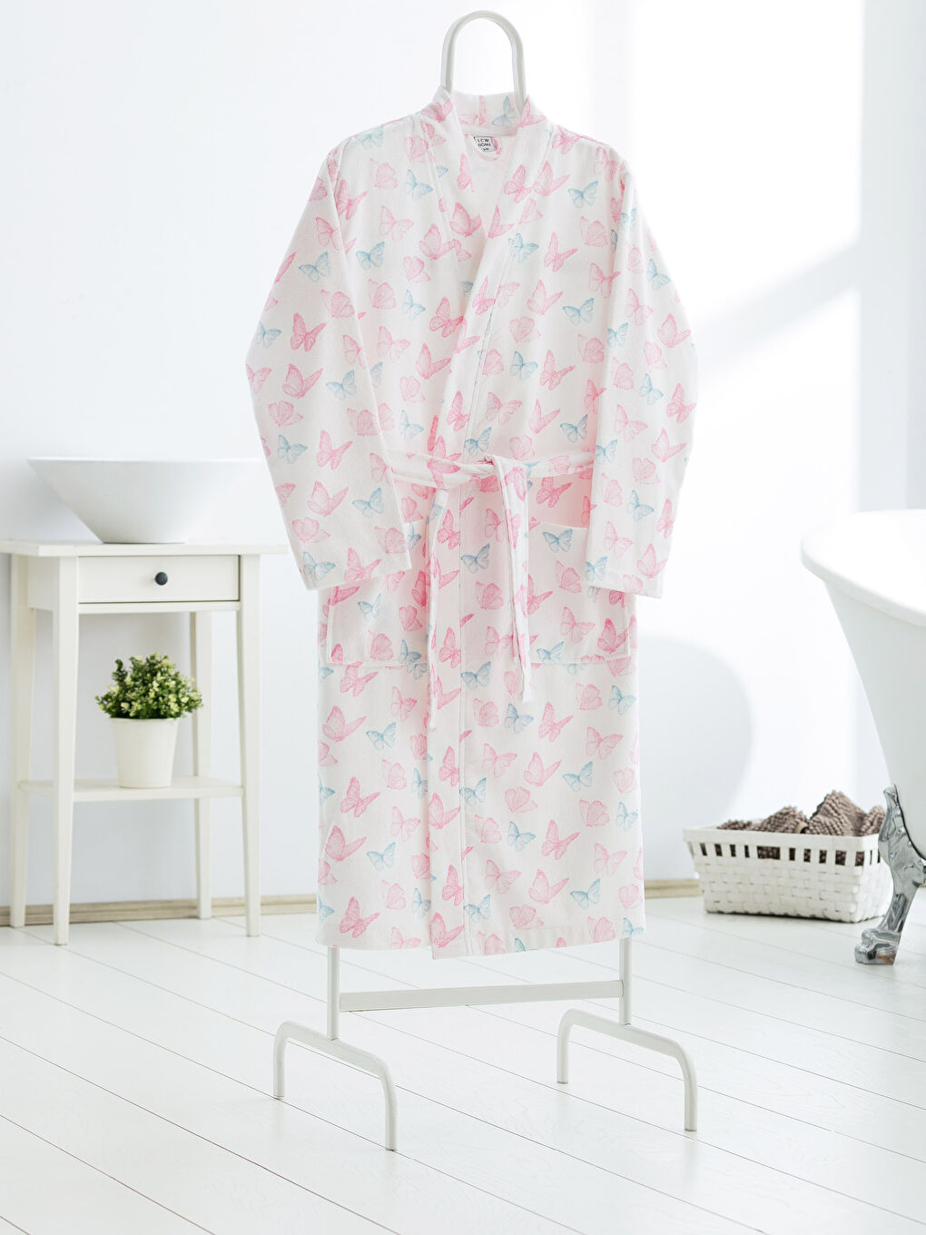 LCW HOME Frau ROSA Bademantel -8SL229Z8-LSZ