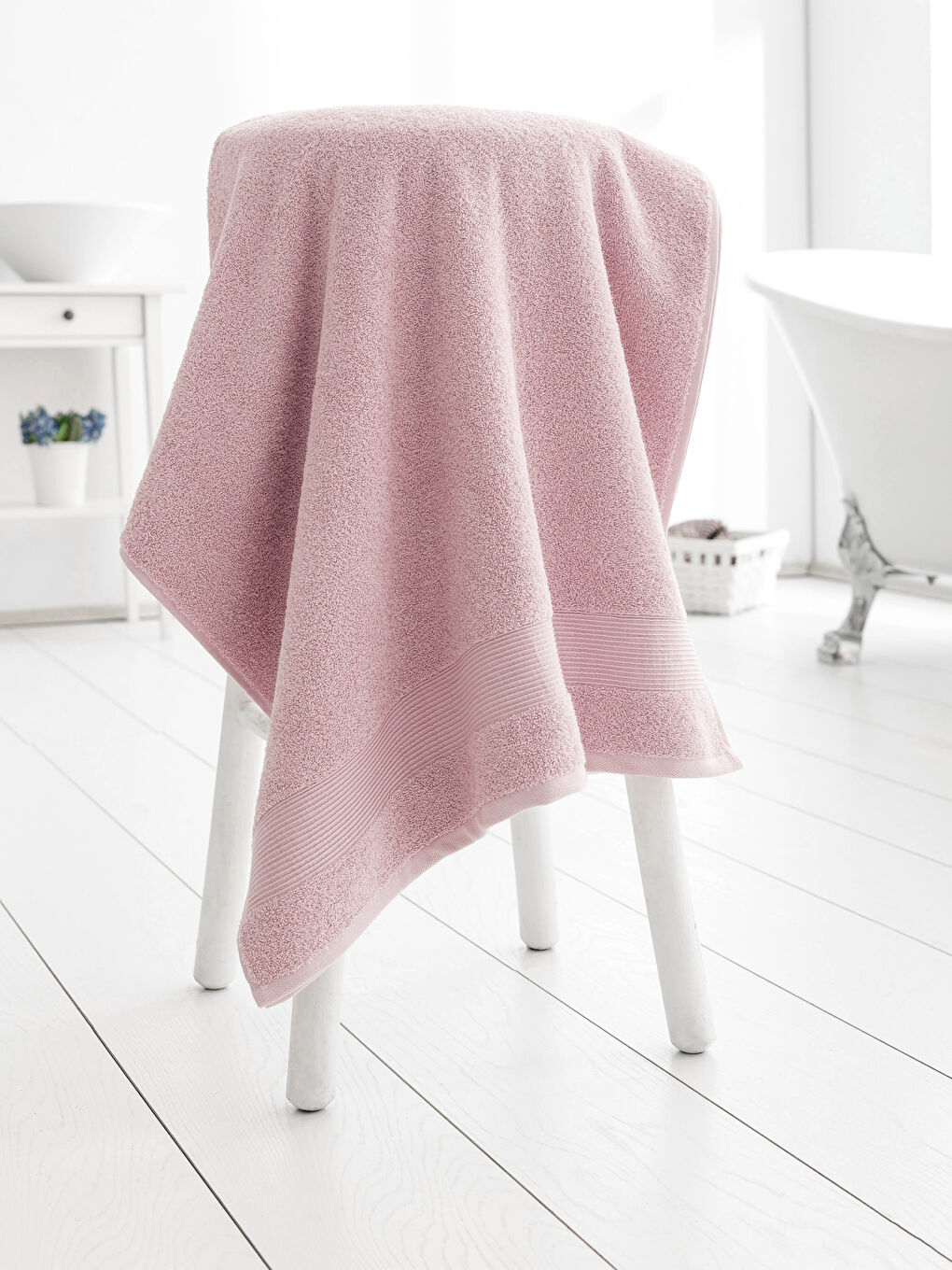 PINK Bath Towel-1