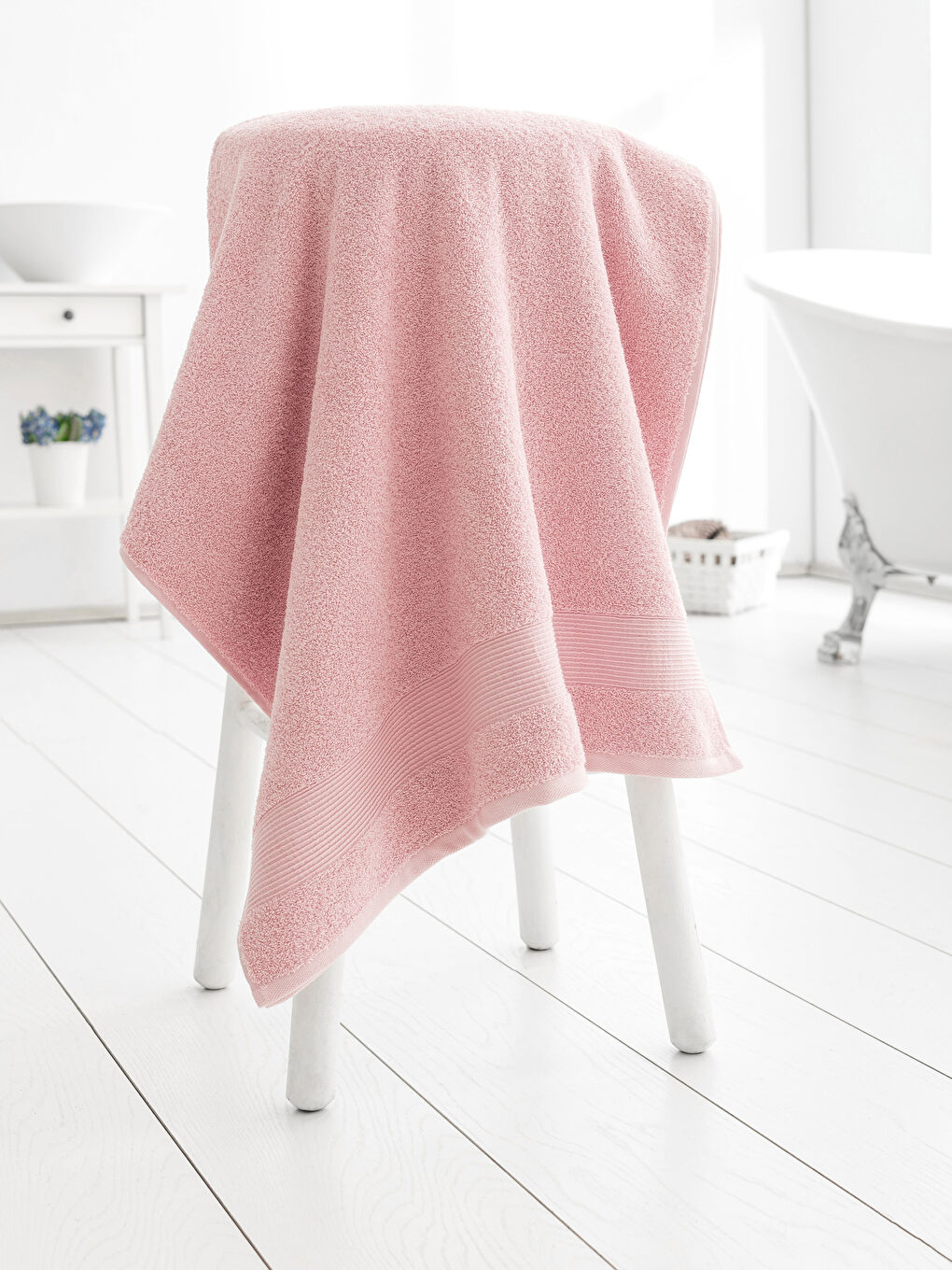 PINK Bath Towel-1