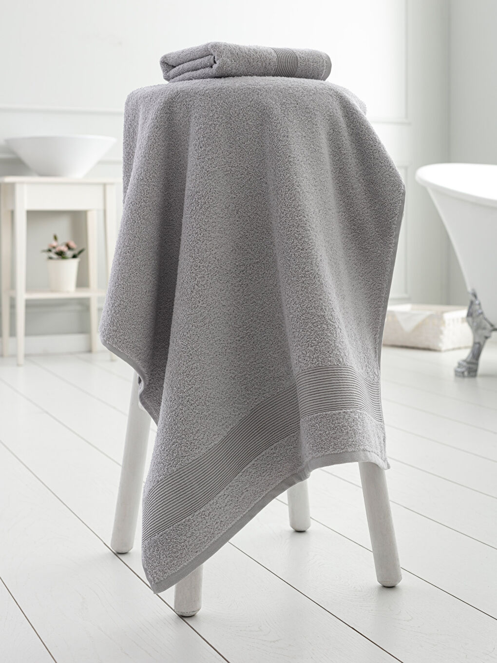 GREY Bath Towel