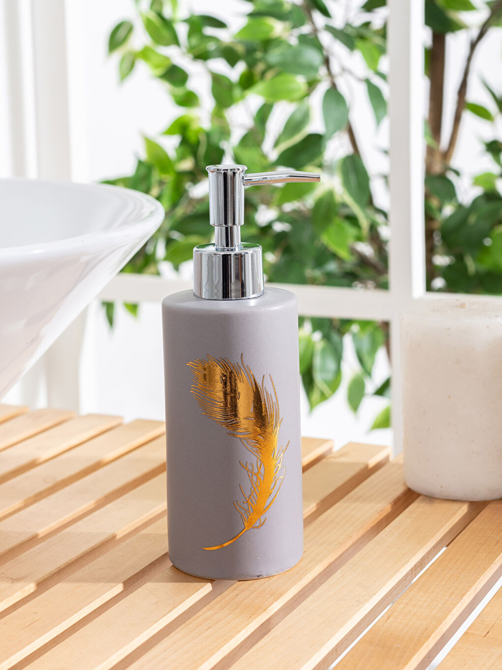 Distributeur de savon liquide JAUNE