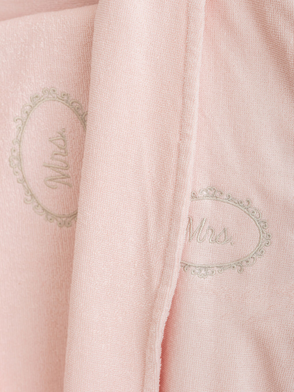 Açık Pembe Kadın Bornoz-1