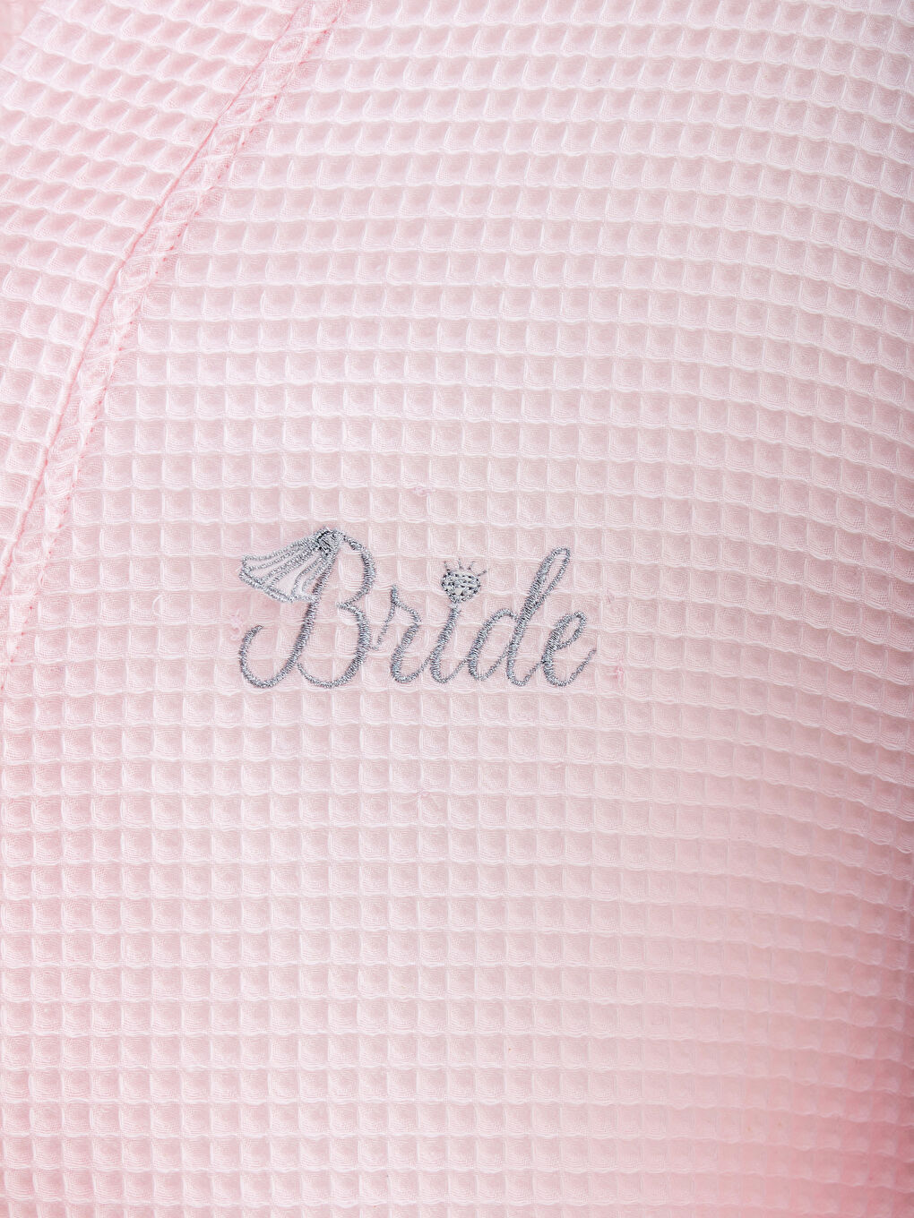 Pembe Baskılı Kadın Bornoz-1